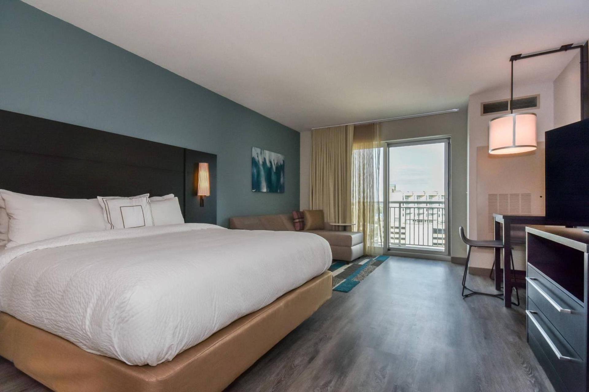 Residence Inn by Marriott Myrtle Beach Oceanfront photo 43