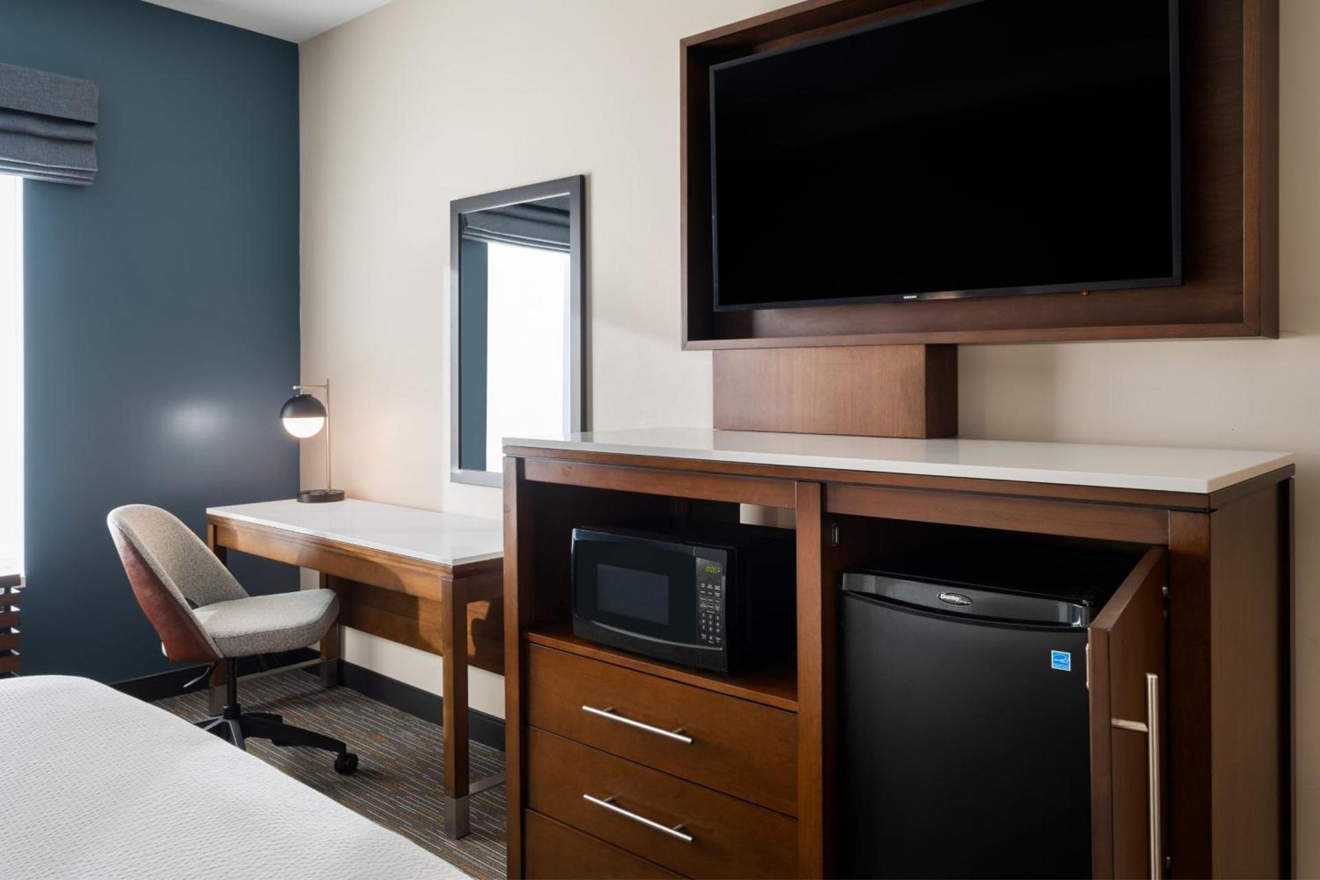 Courtyard by Marriott Seattle SeaTac Airport photo 33