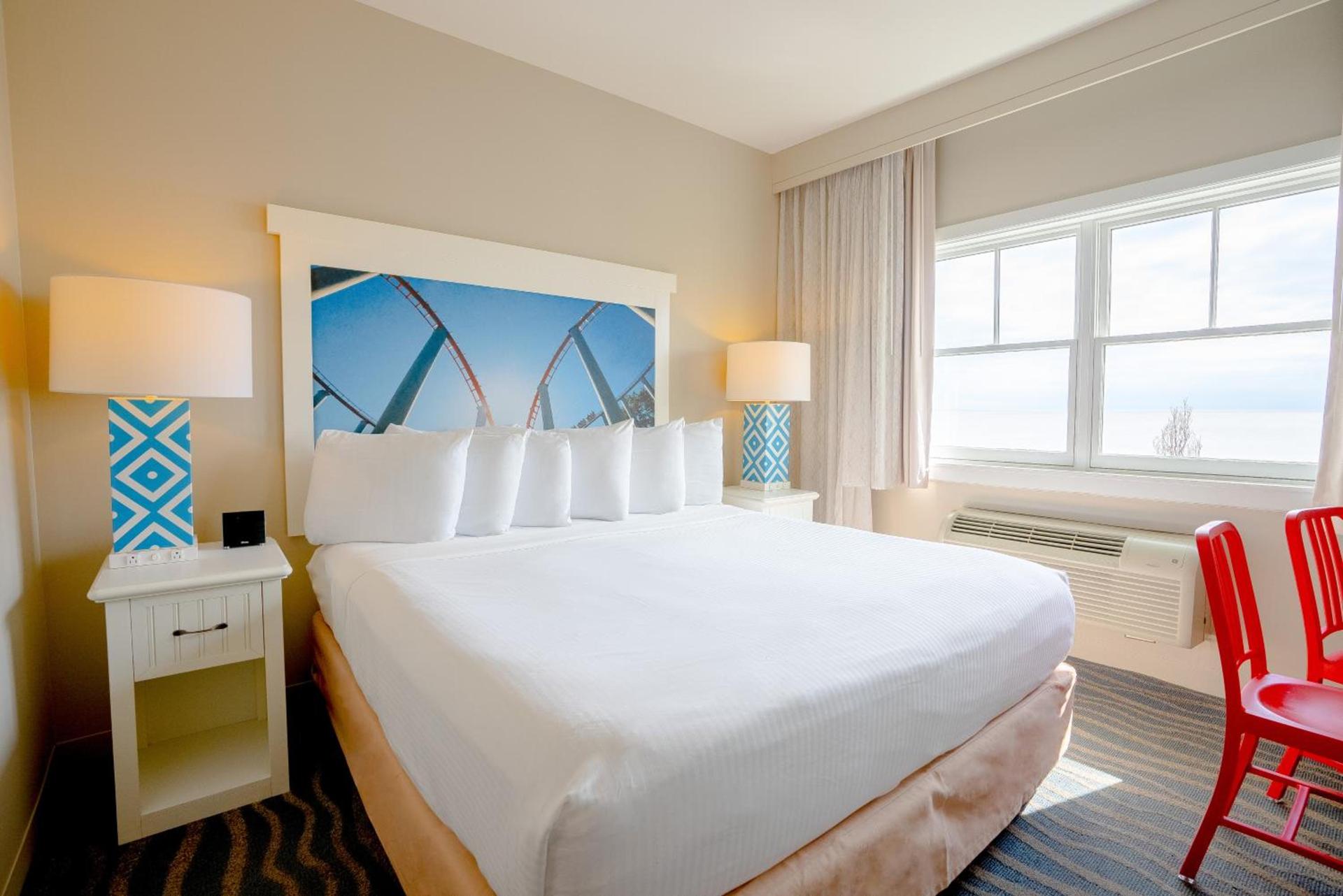 Cedar Point Hotel Breakers photo 29