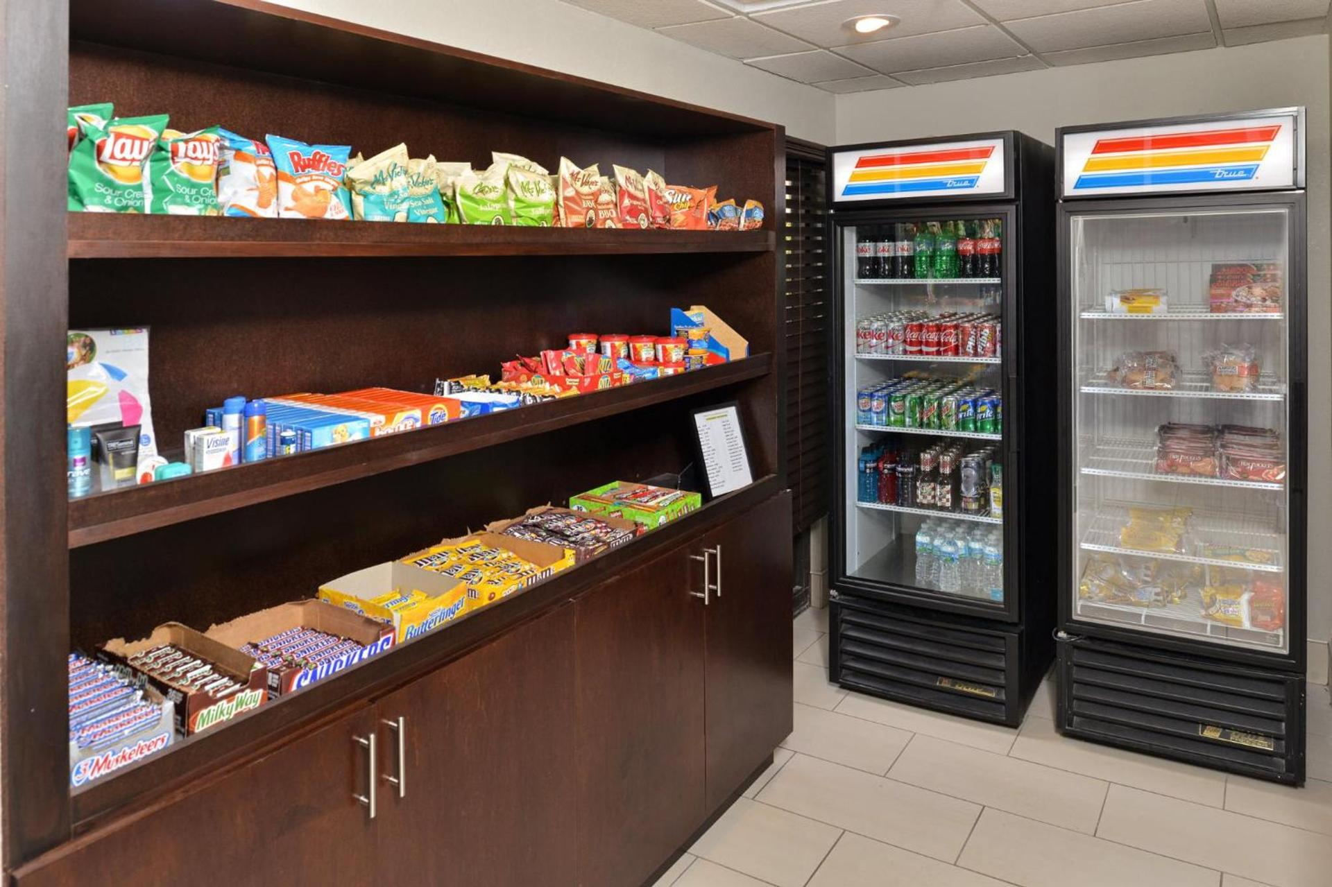 Holiday Inn Express Hotel & Suites Tampa-Rocky Point Island by IHG photo 7