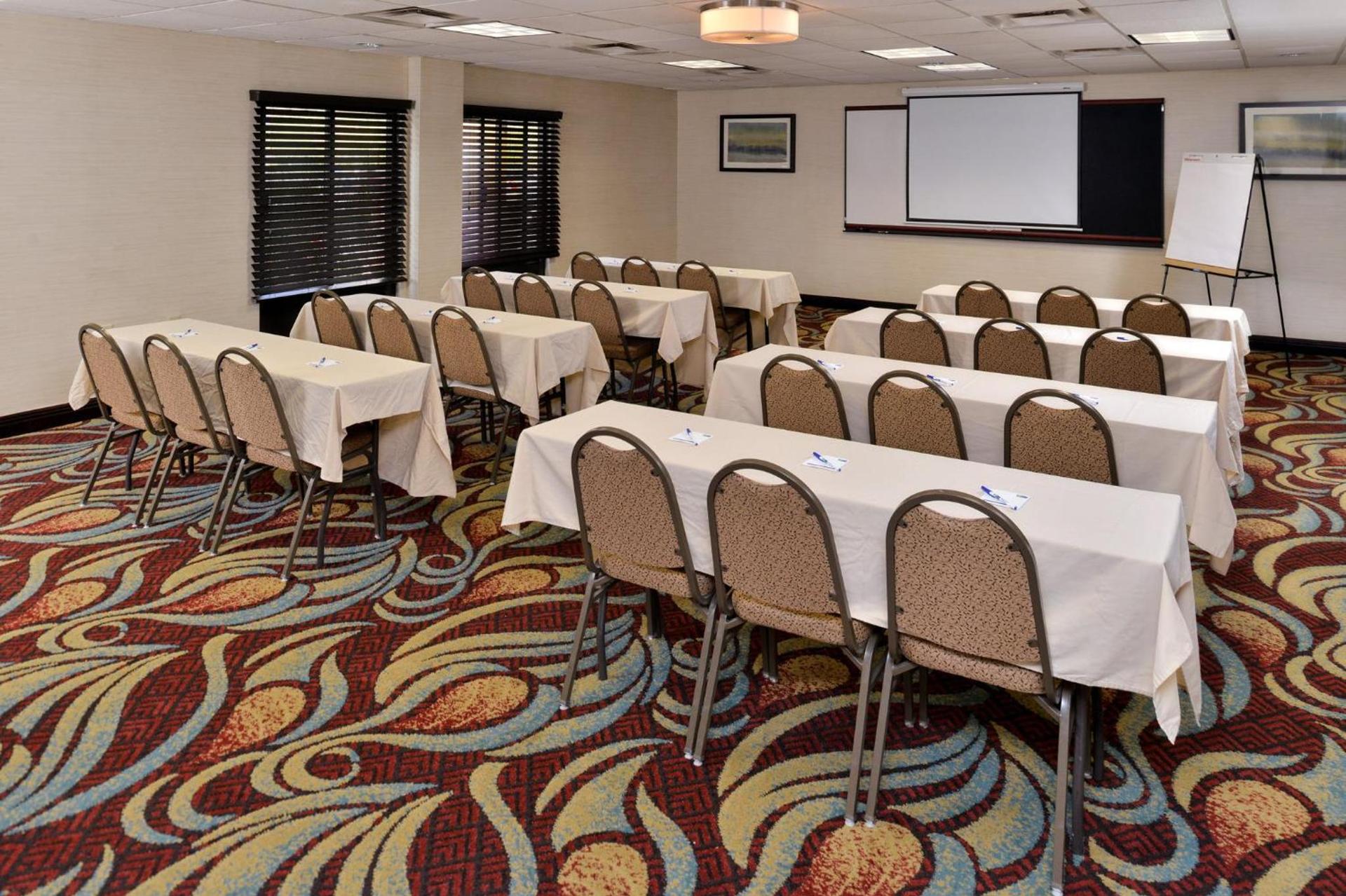 Holiday Inn Express Hotel & Suites Tampa-Rocky Point Island by IHG photo 16