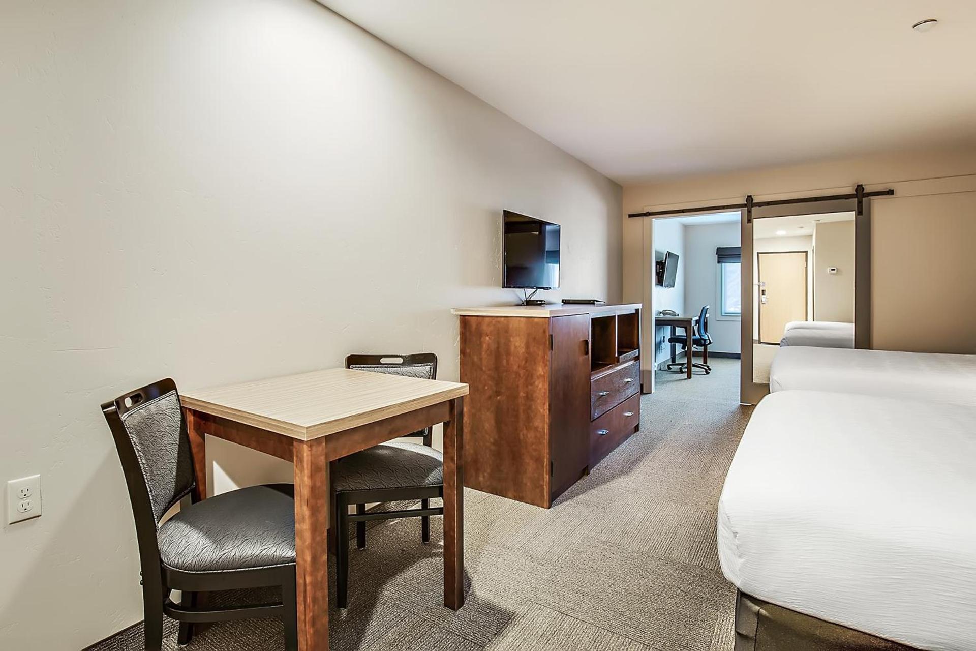Third Street Inn photo 30
