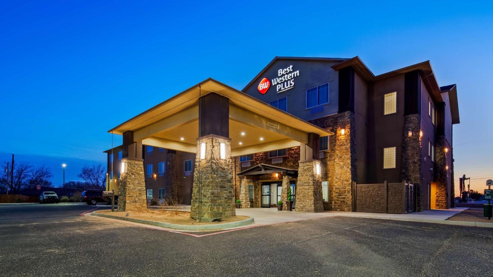Best Western Plus Denver City Hotel & Suites photo 1