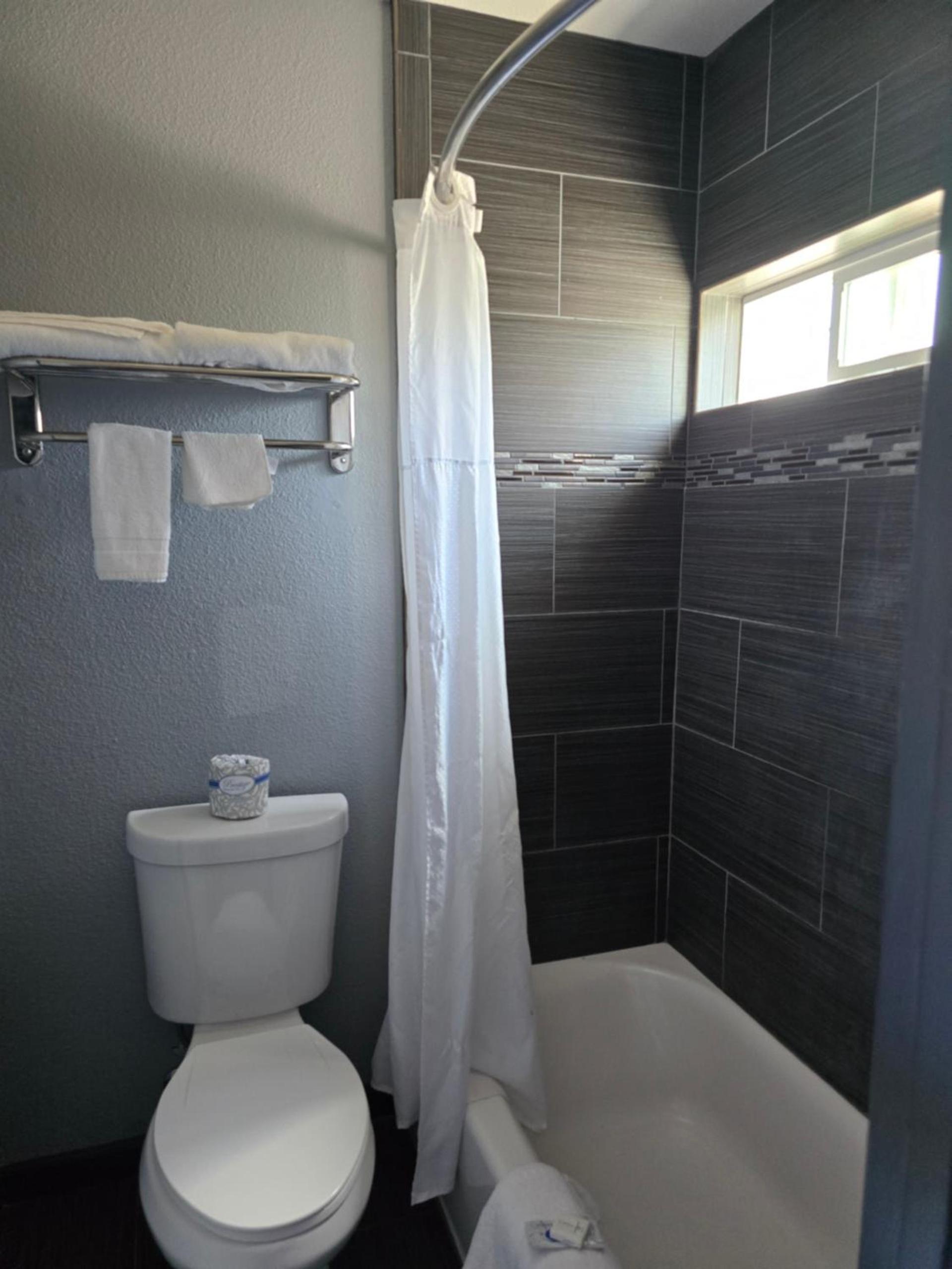Wine Country Inn photo 12