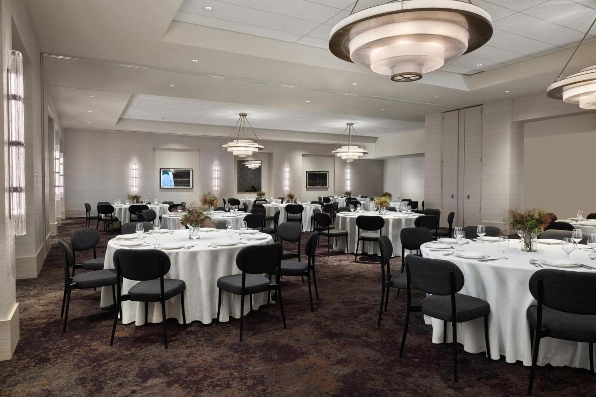 Kimpton Claret Hotel by IHG photo 9