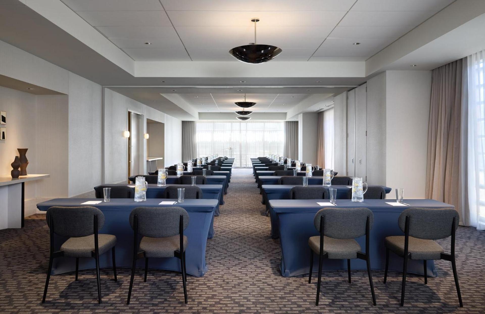 Kimpton Claret Hotel by IHG photo 11