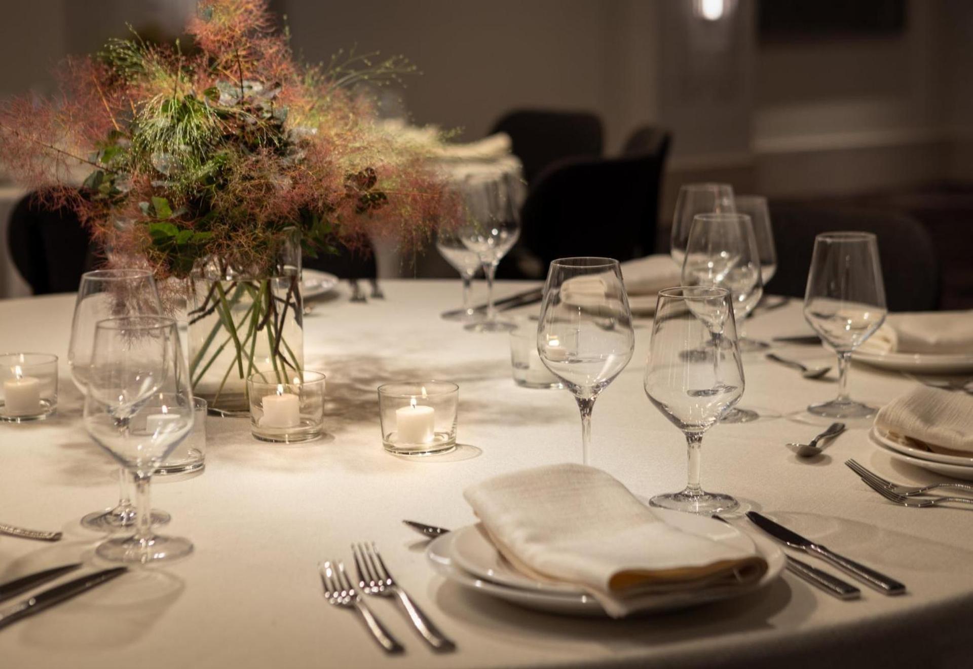 Kimpton Claret Hotel by IHG photo 46