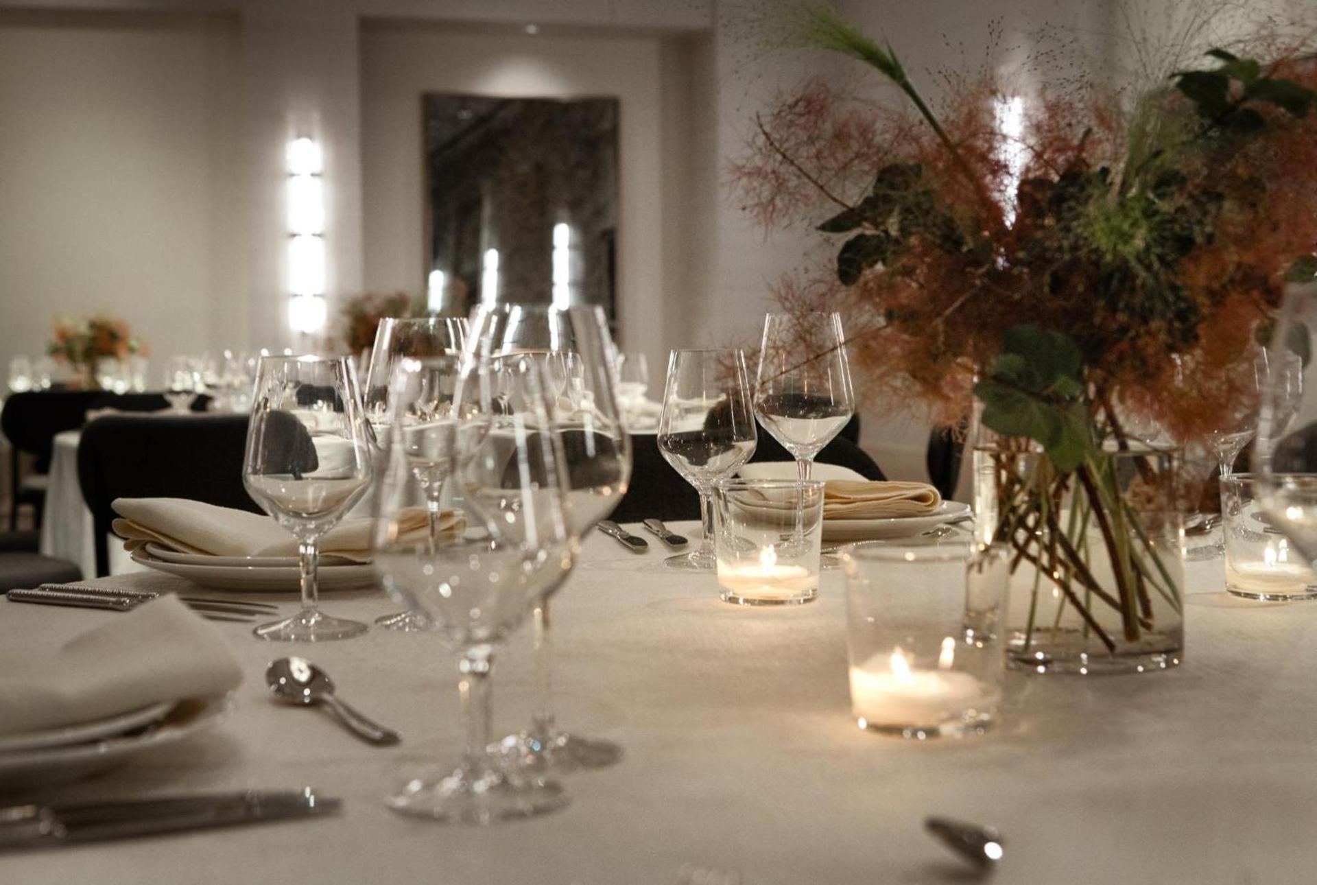 Kimpton Claret Hotel by IHG photo 47