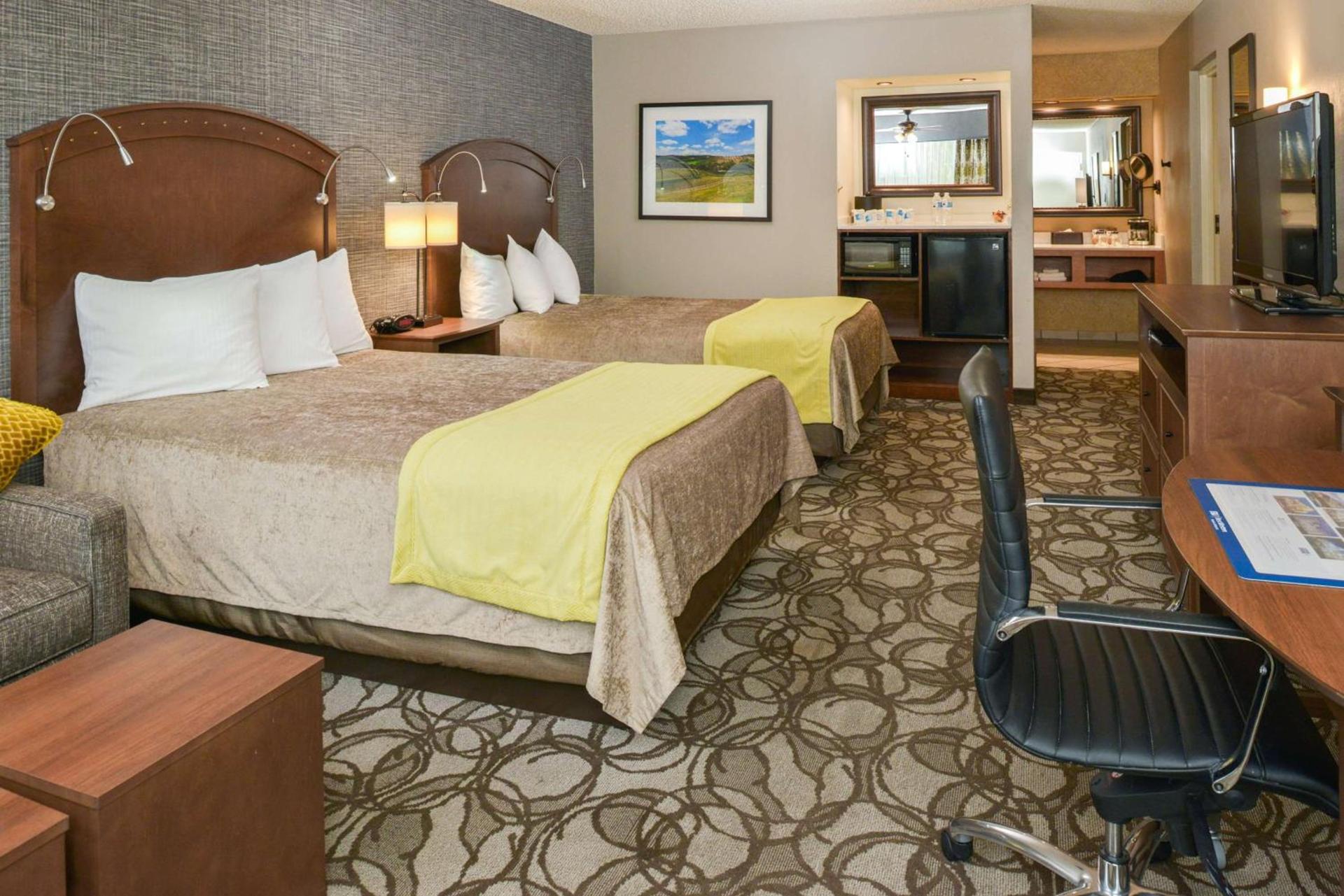 Best Western Plus Black Oak photo 16