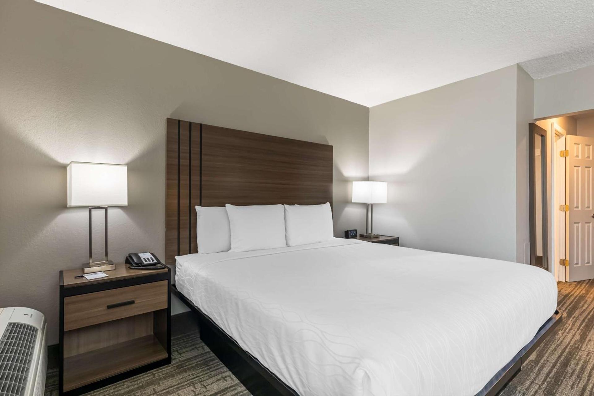 Best Western Plus Laurel photo 18