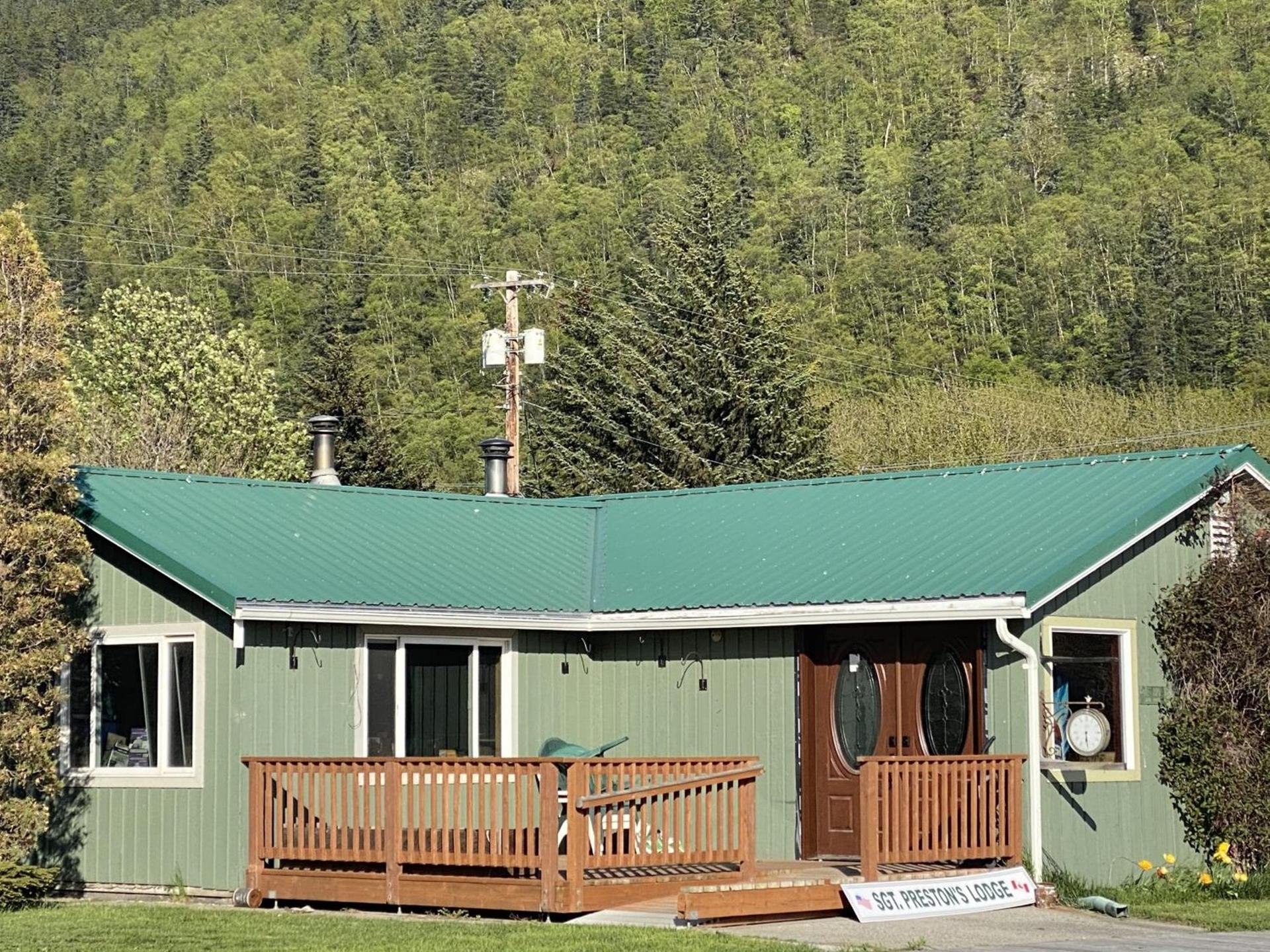 Sgt Prestons Lodge photo 7