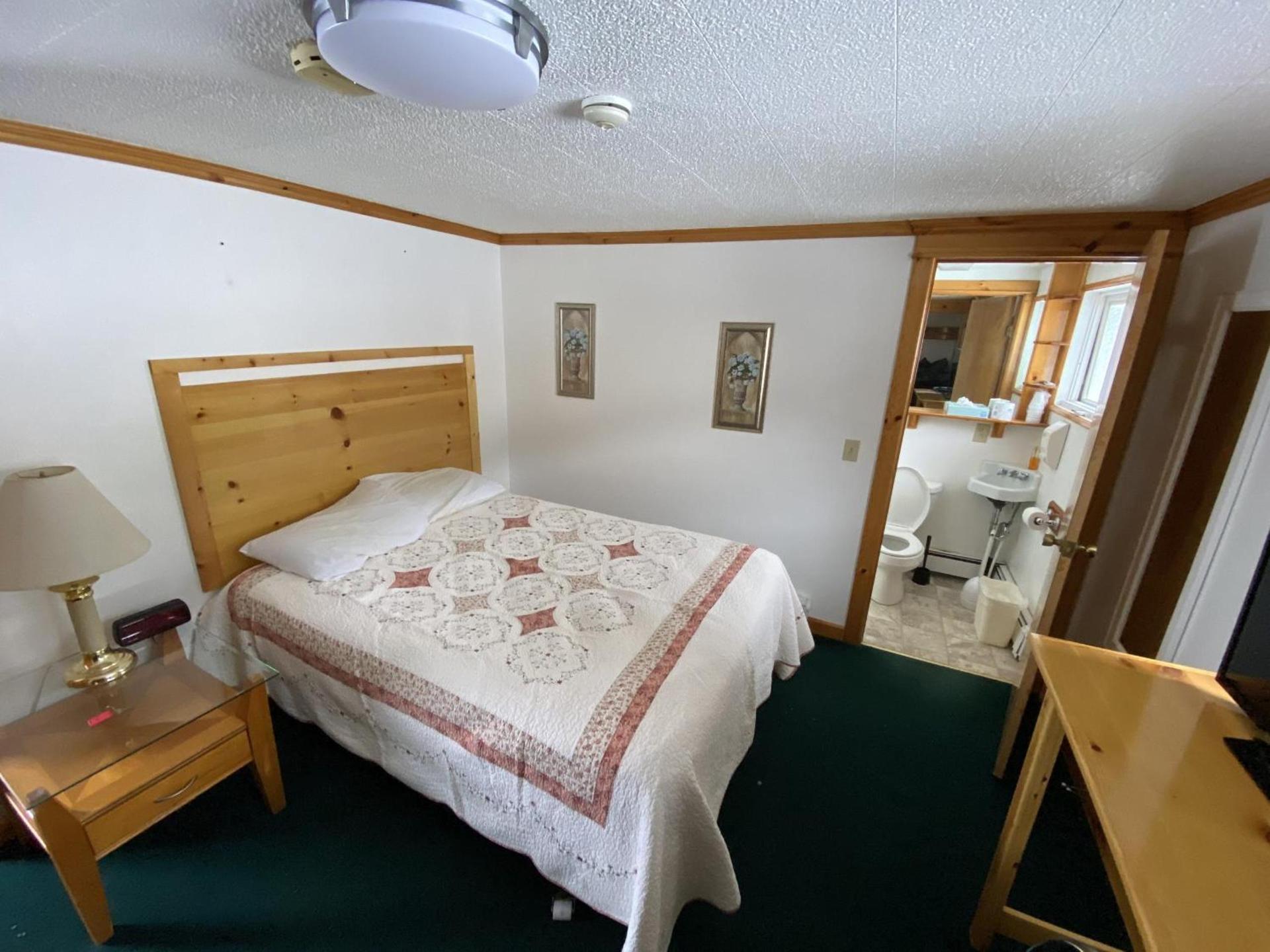 Sgt Prestons Lodge photo 24