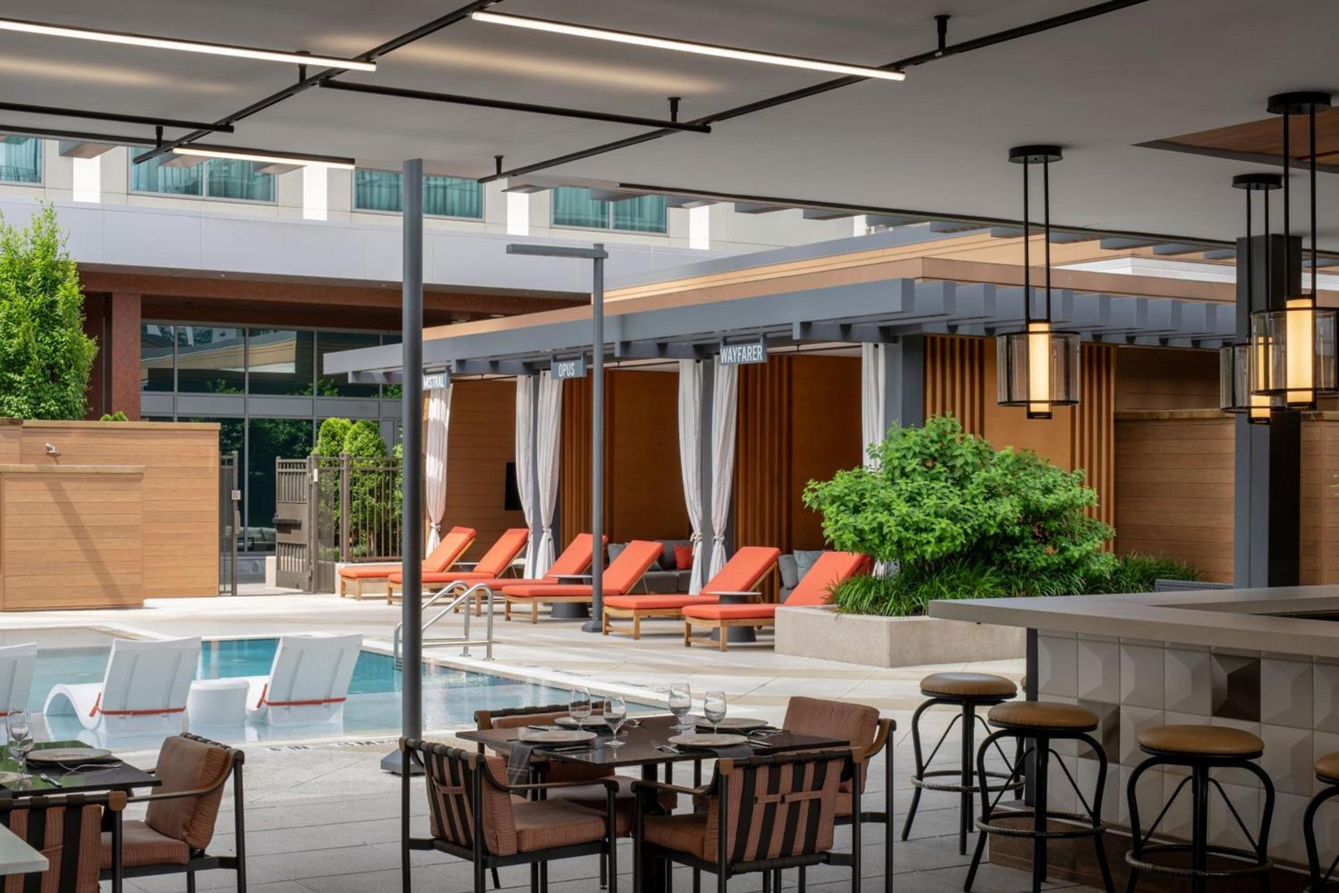 Epicurean Atlanta, Autograph Collection photo 65