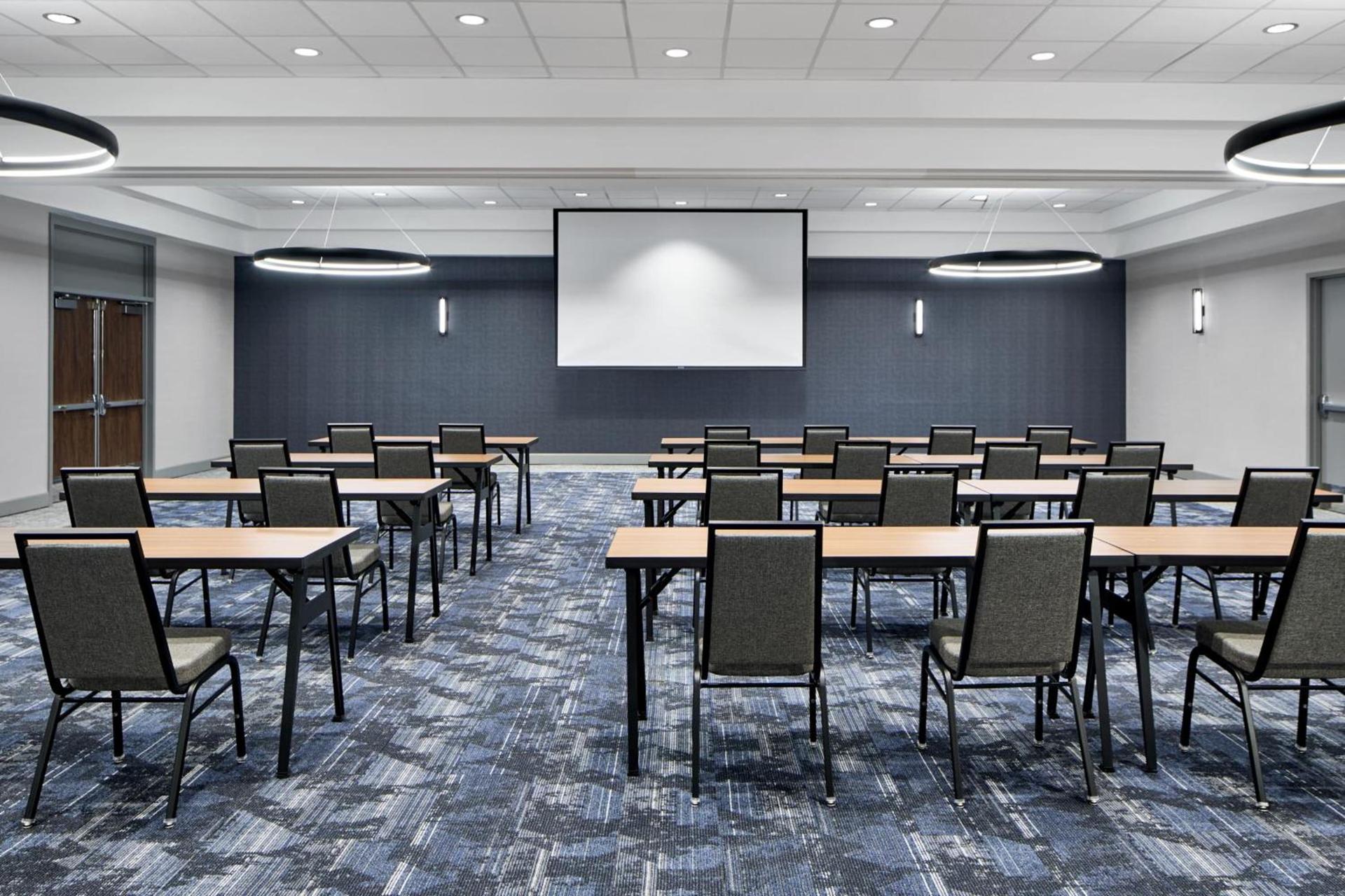 Courtyard by Marriott Detroit Downtown photo 69