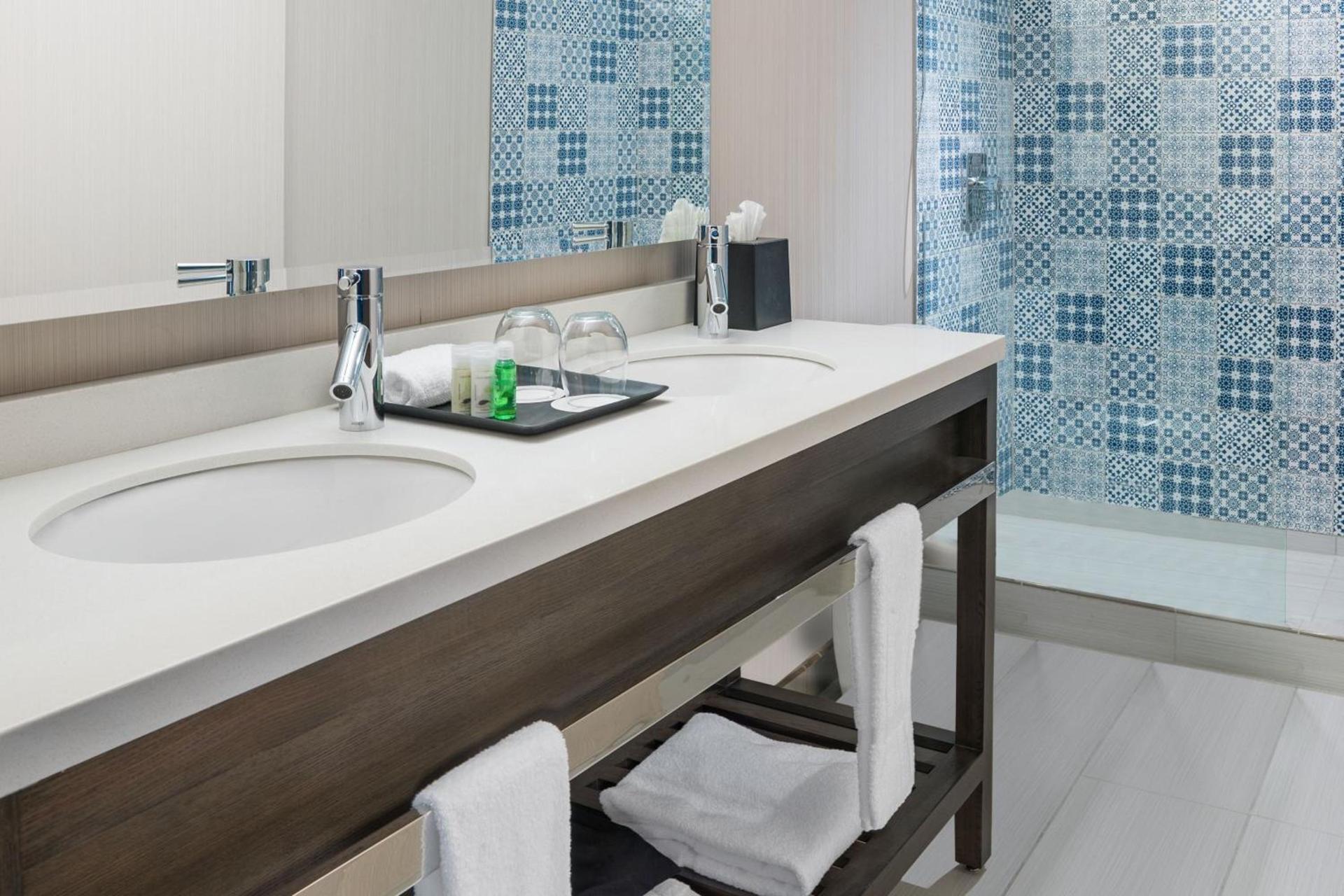 The Westin Cleveland Downtown - NEWLY RENOVATED photo 27