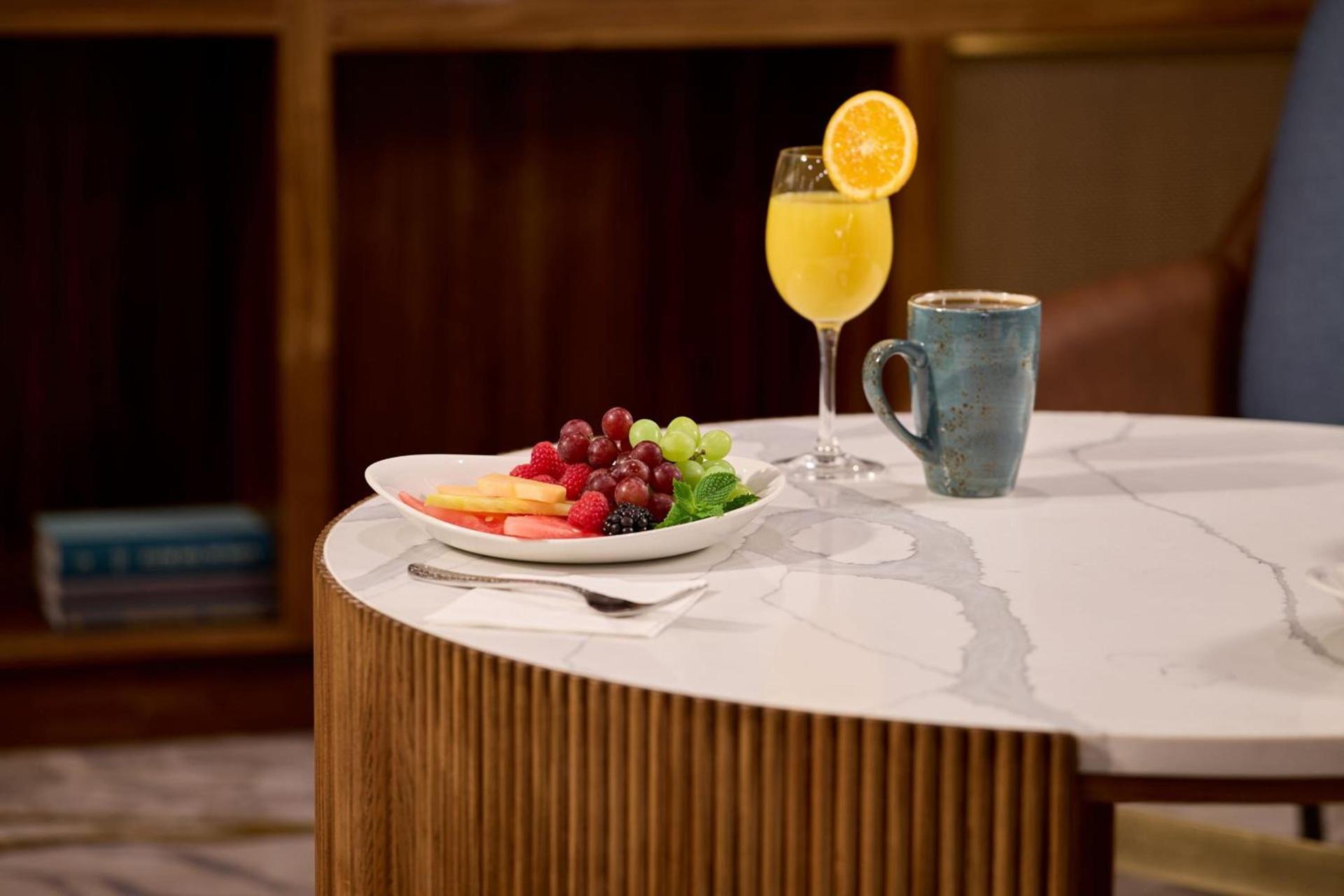 The Westin Los Angeles Airport photo 64