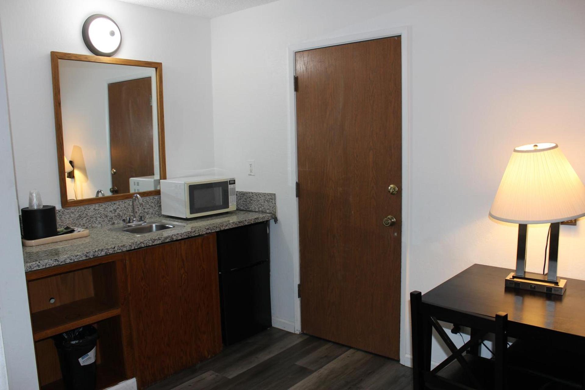 Cedarwood Inn of Ashland photo 24