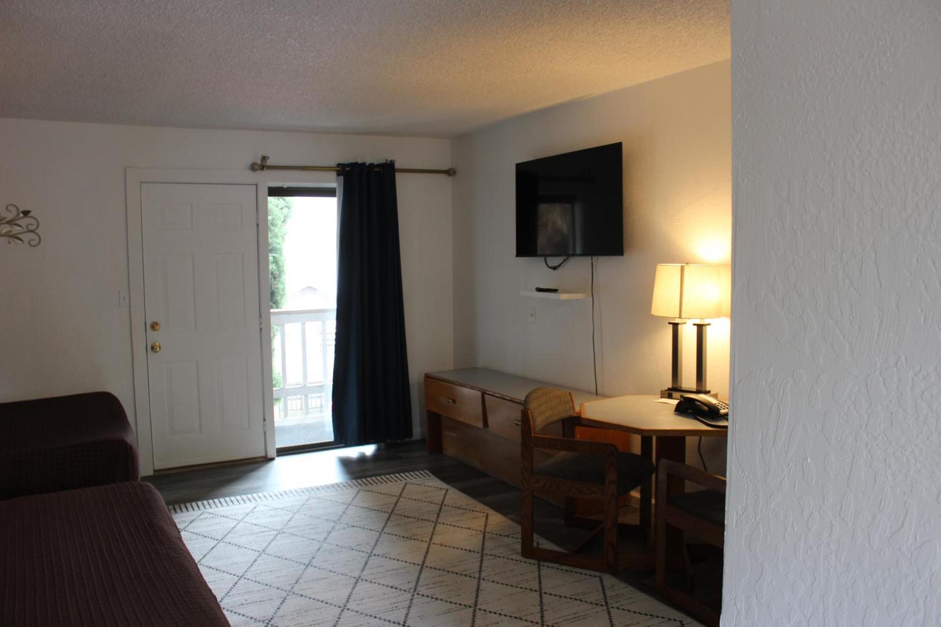 Cedarwood Inn of Ashland photo 22