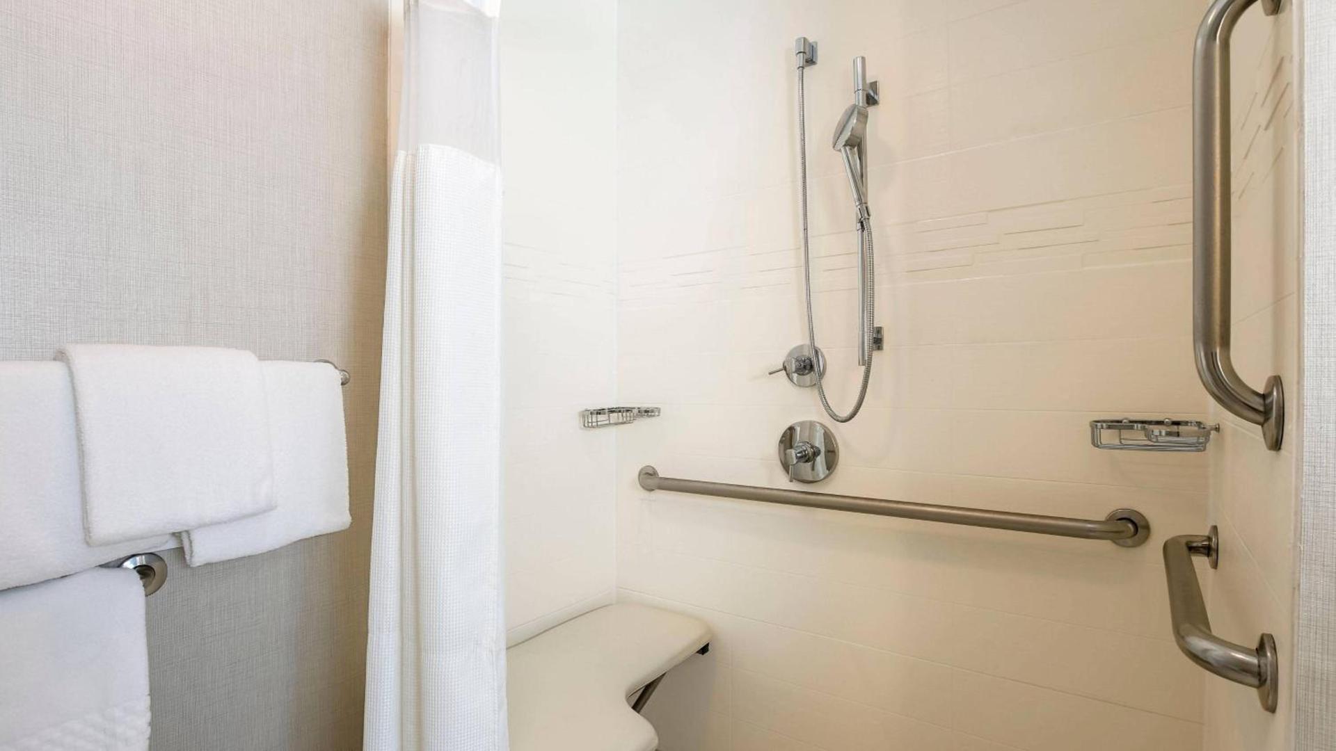 Residence Inn by Marriott Monroe photo 8