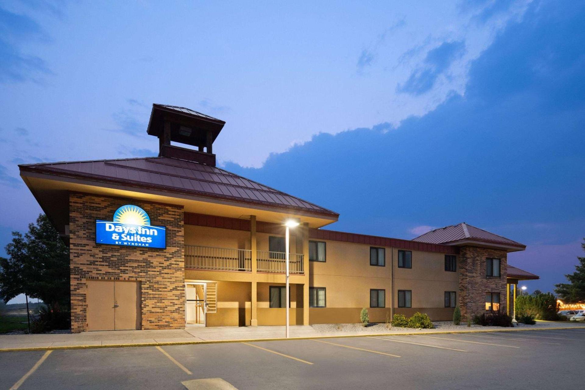 Days Inn & Suites by Wyndham Bozeman photo 3
