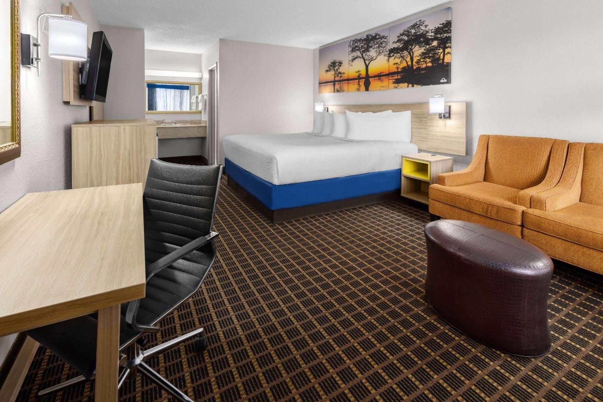 Quality Inn Waycross photo 14