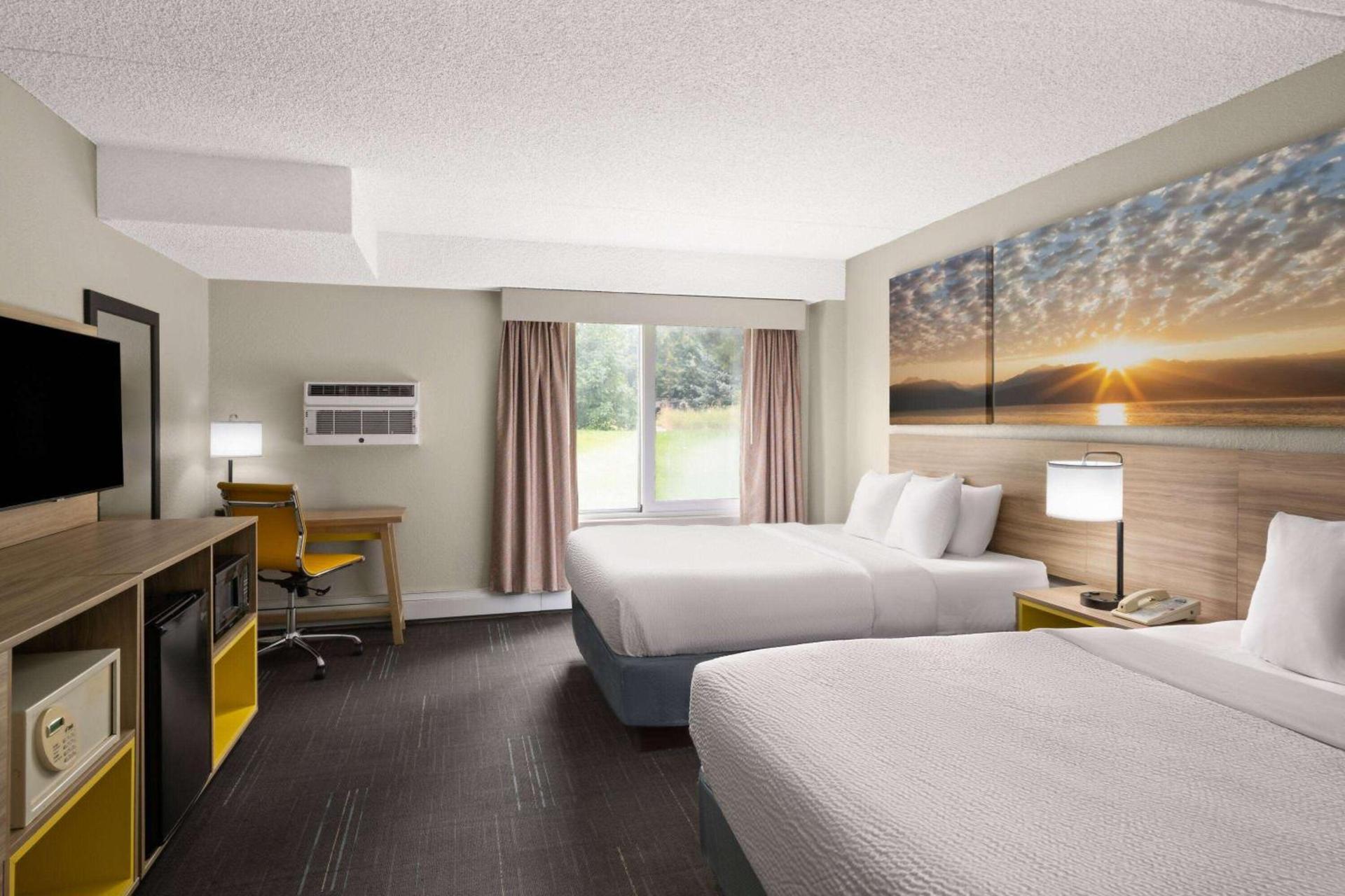 Days Inn & Suites by Wyndham Bozeman photo 16