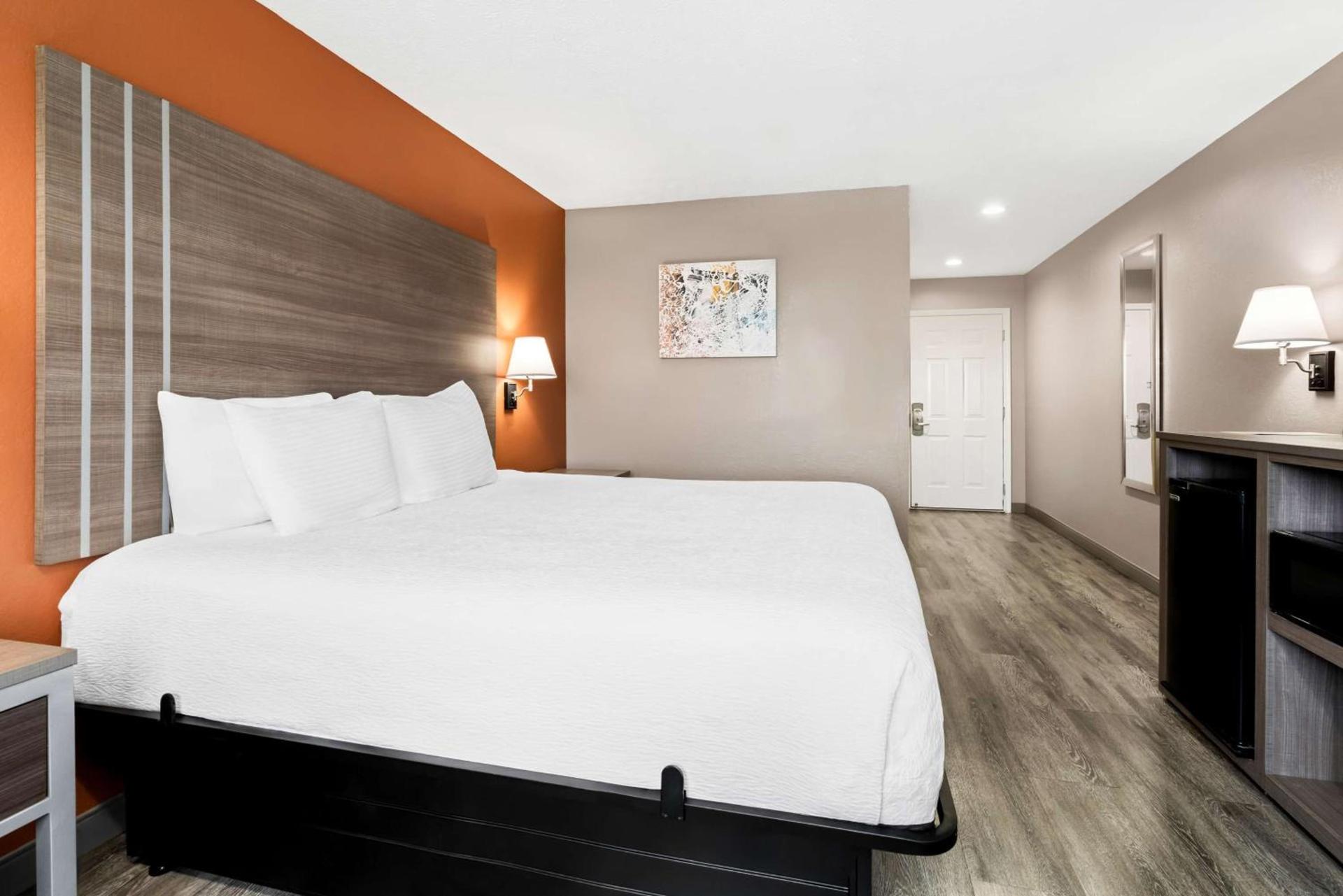 Best Western Gateway Inn photo 14