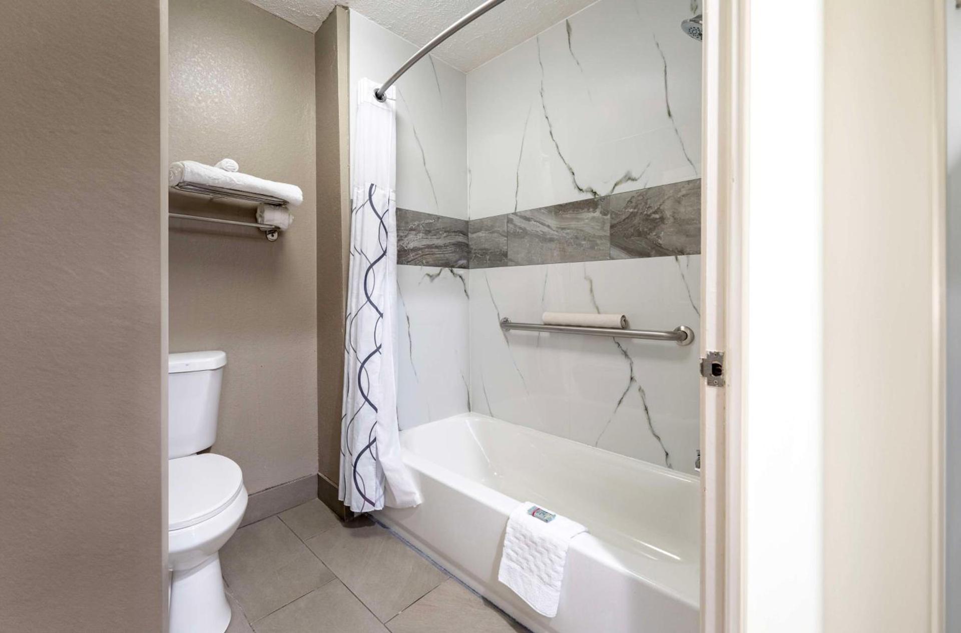 Best Western Gateway Inn photo 30