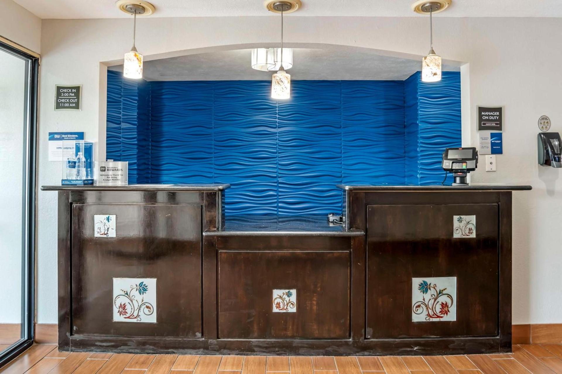 Best Western Canton Inn photo 2