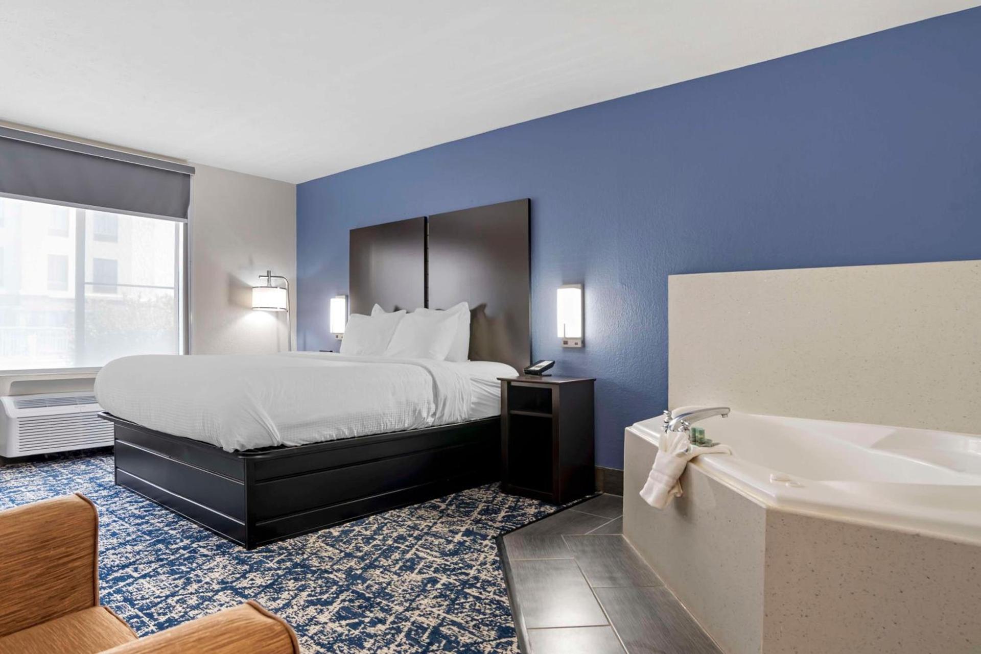 Best Western Canton Inn photo 16
