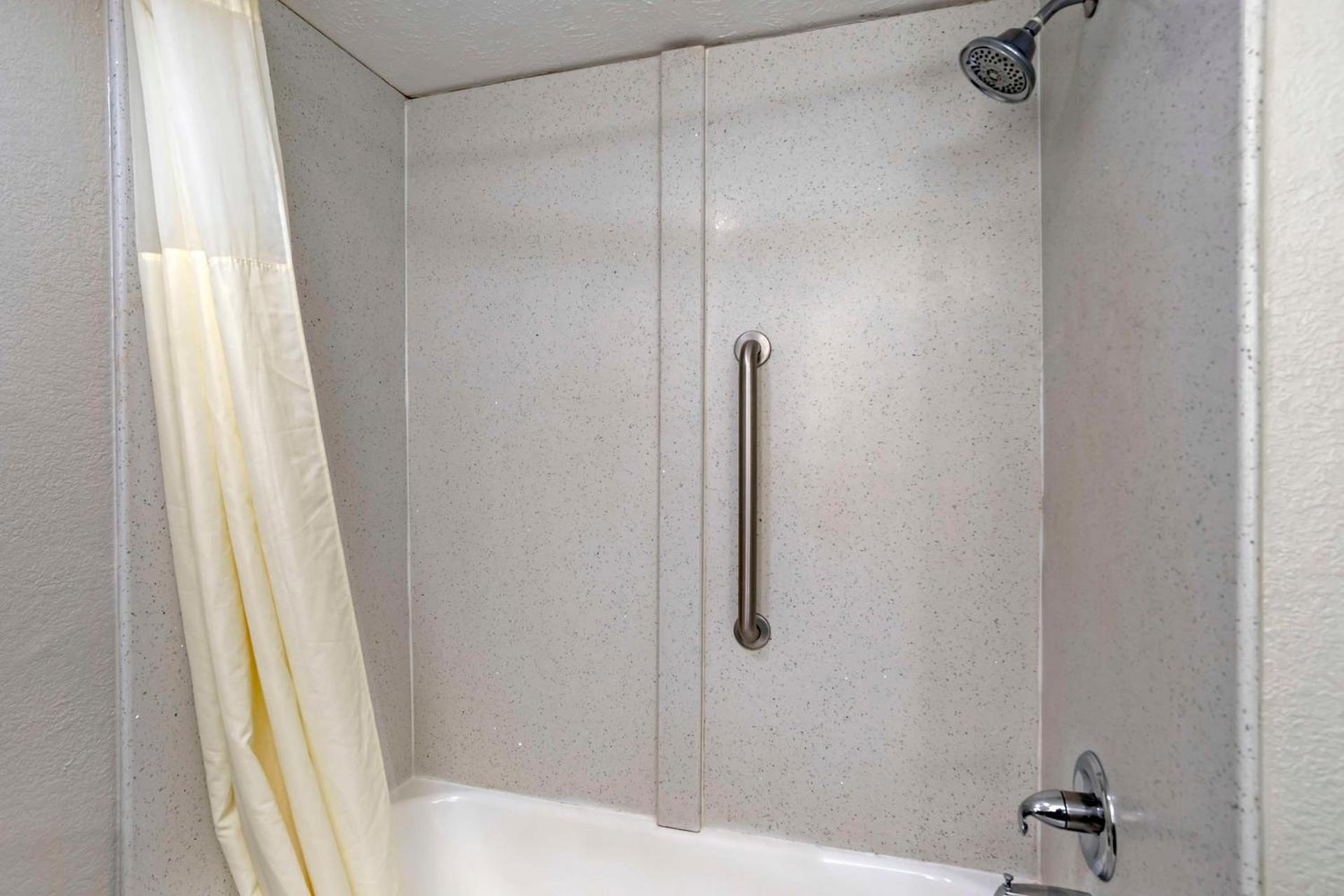 Best Western Canton Inn photo 22