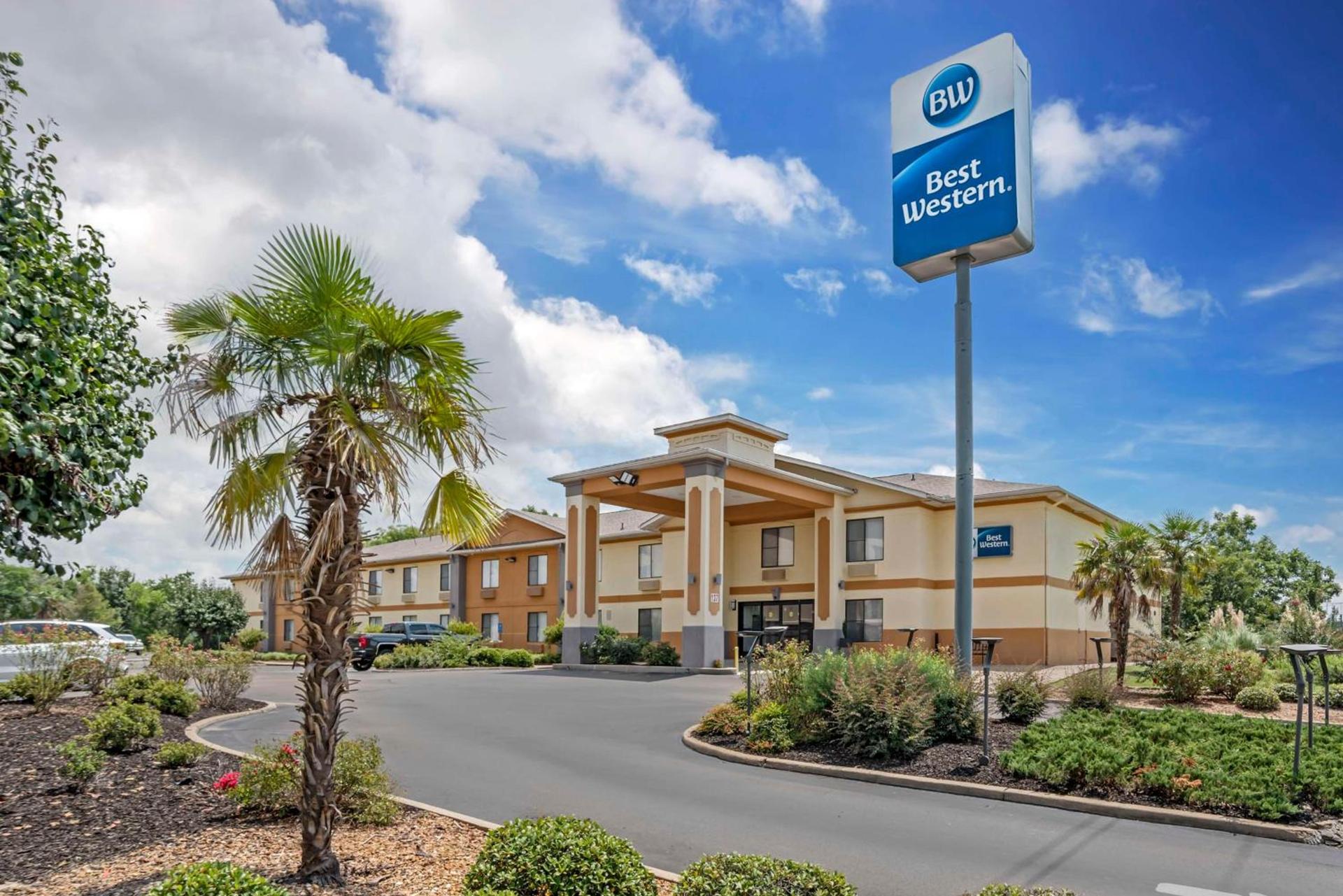 Best Western Canton Inn photo 24