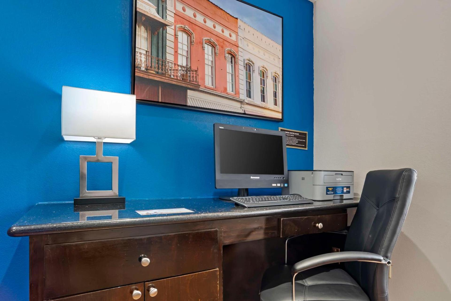 Best Western Canton Inn photo 25