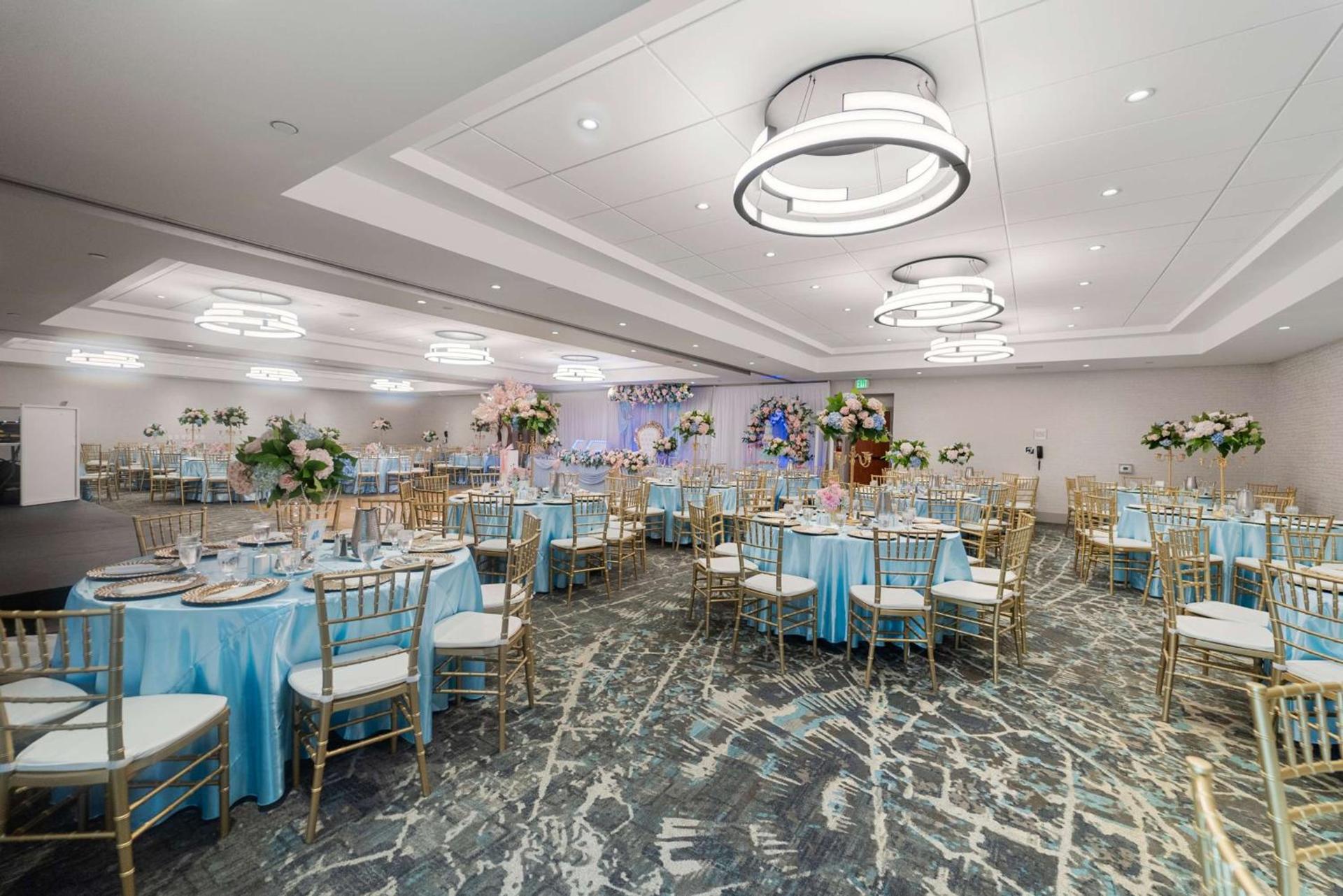 DoubleTree by Hilton Carson photo 10
