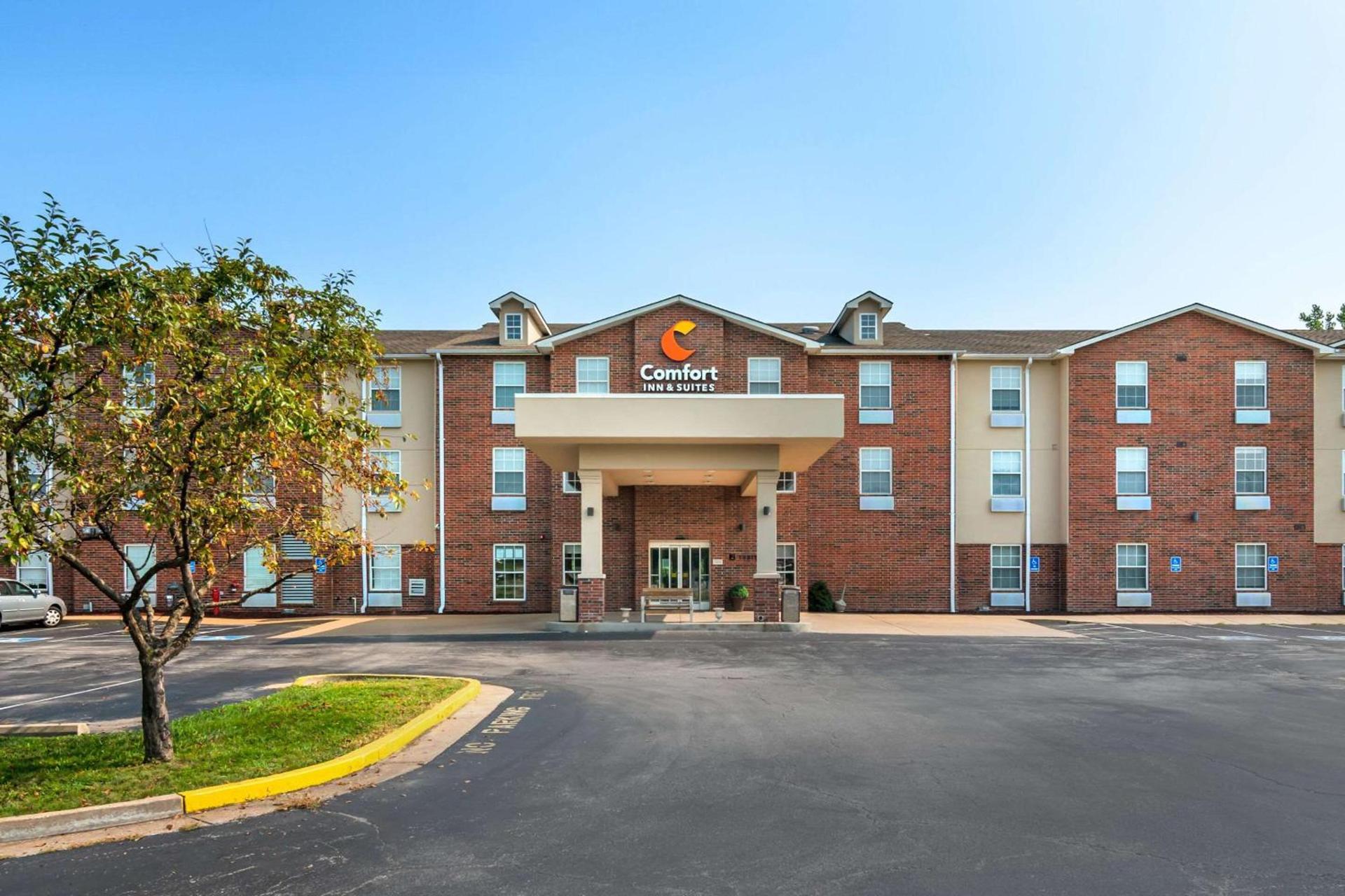 Comfort Inn & Suites Chesterfield - St Louis photo 5