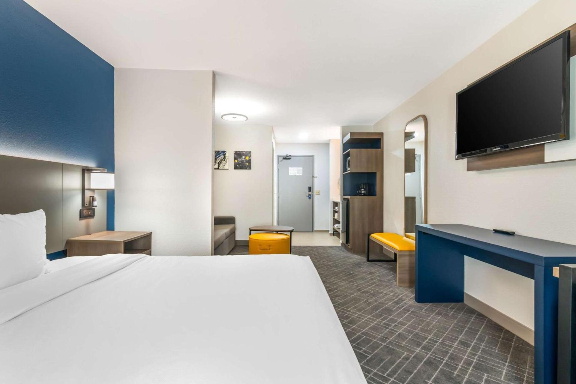 Comfort Inn & Suites Chesterfield - St Louis photo 27