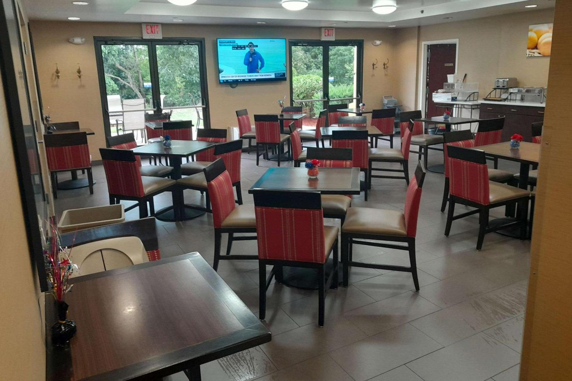 Comfort Inn Duncansville - Altoona photo 14