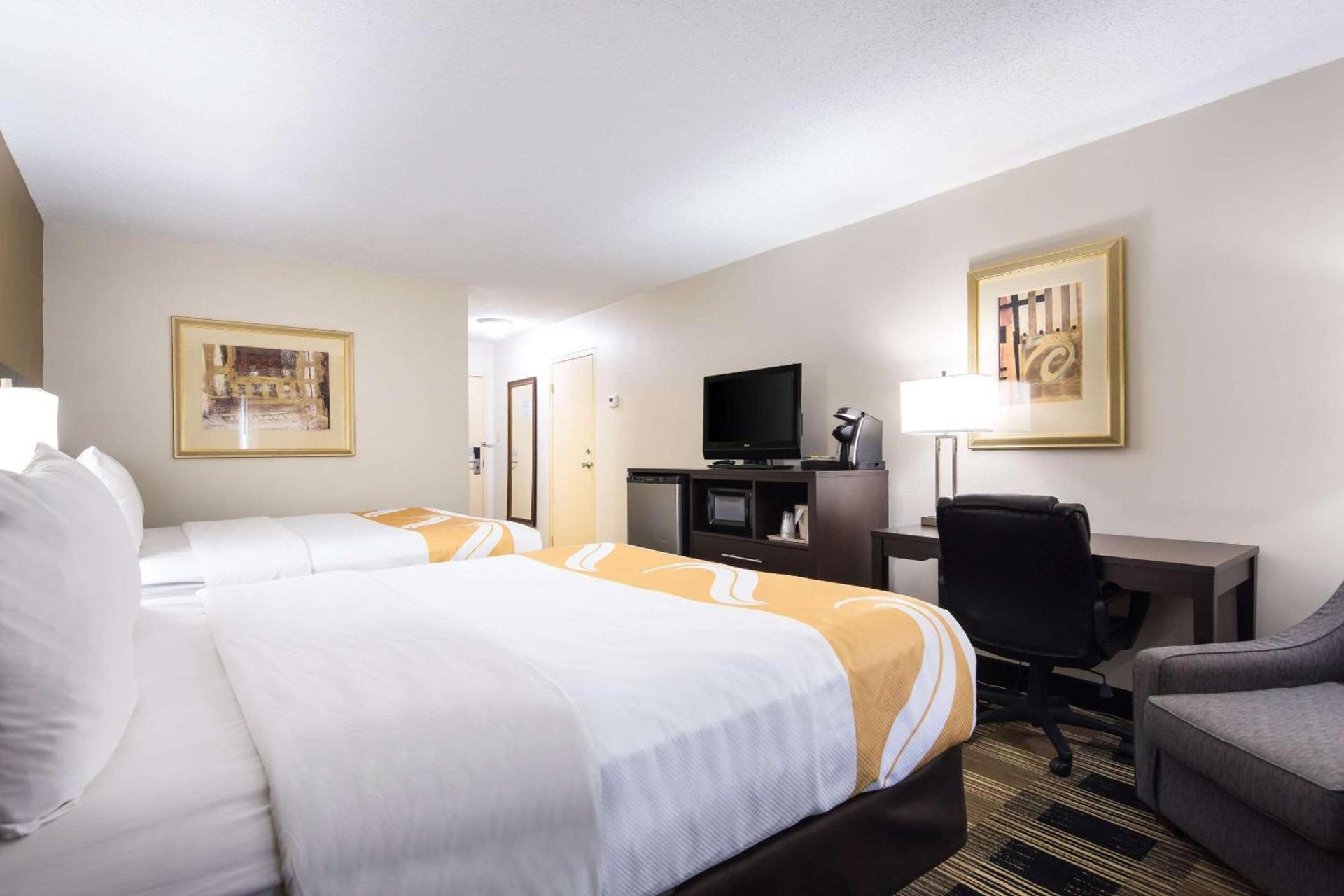 Quality Inn Oneonta Cooperstown Area photo 12