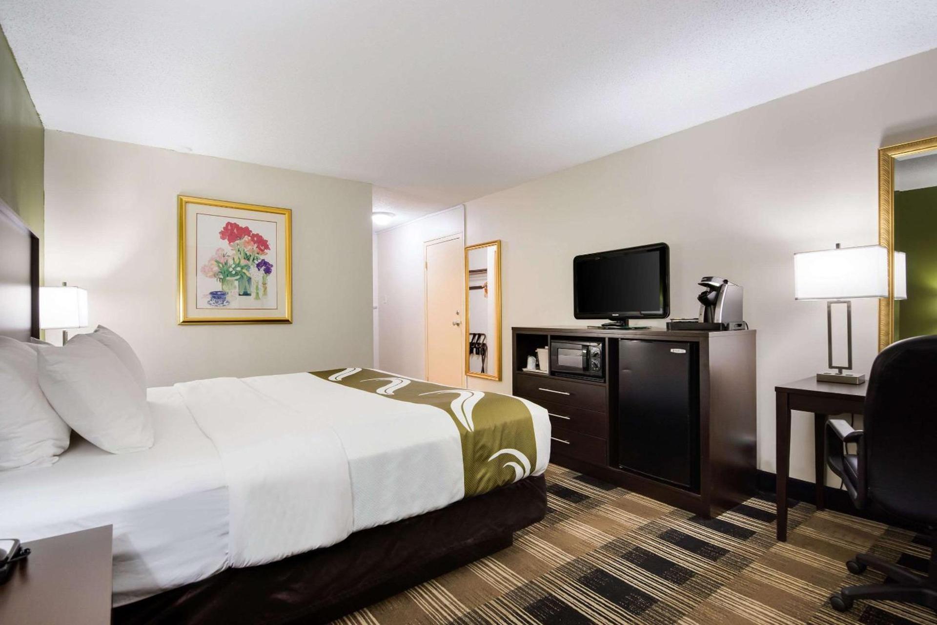 Quality Inn Oneonta Cooperstown Area photo 16