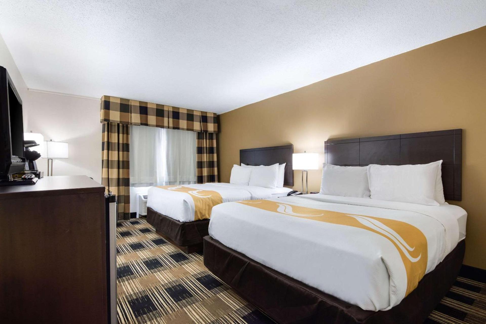 Quality Inn Oneonta Cooperstown Area photo 45