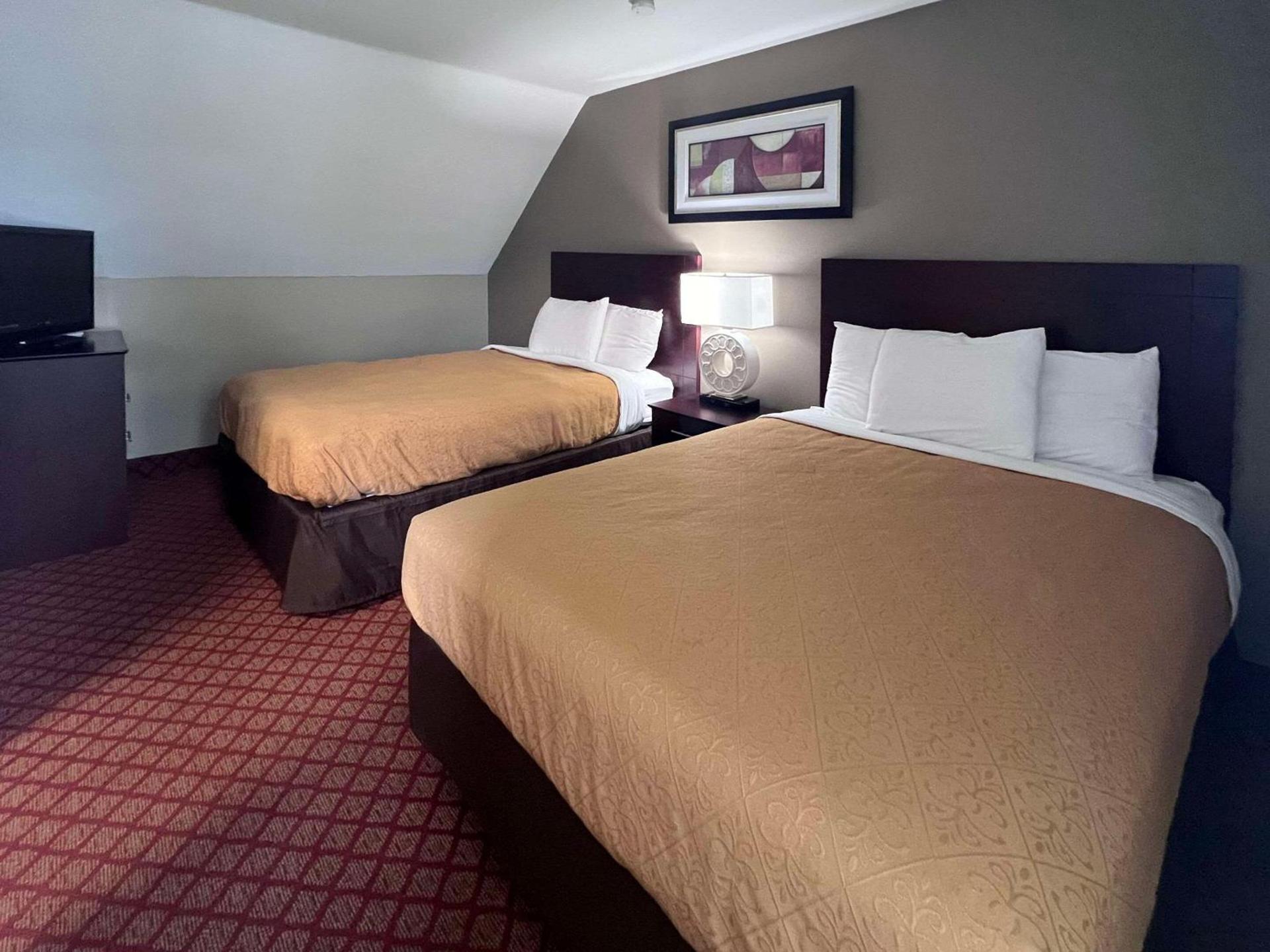 Rodeway Inn & Suites Hershey Chocolate Avenue photo 15