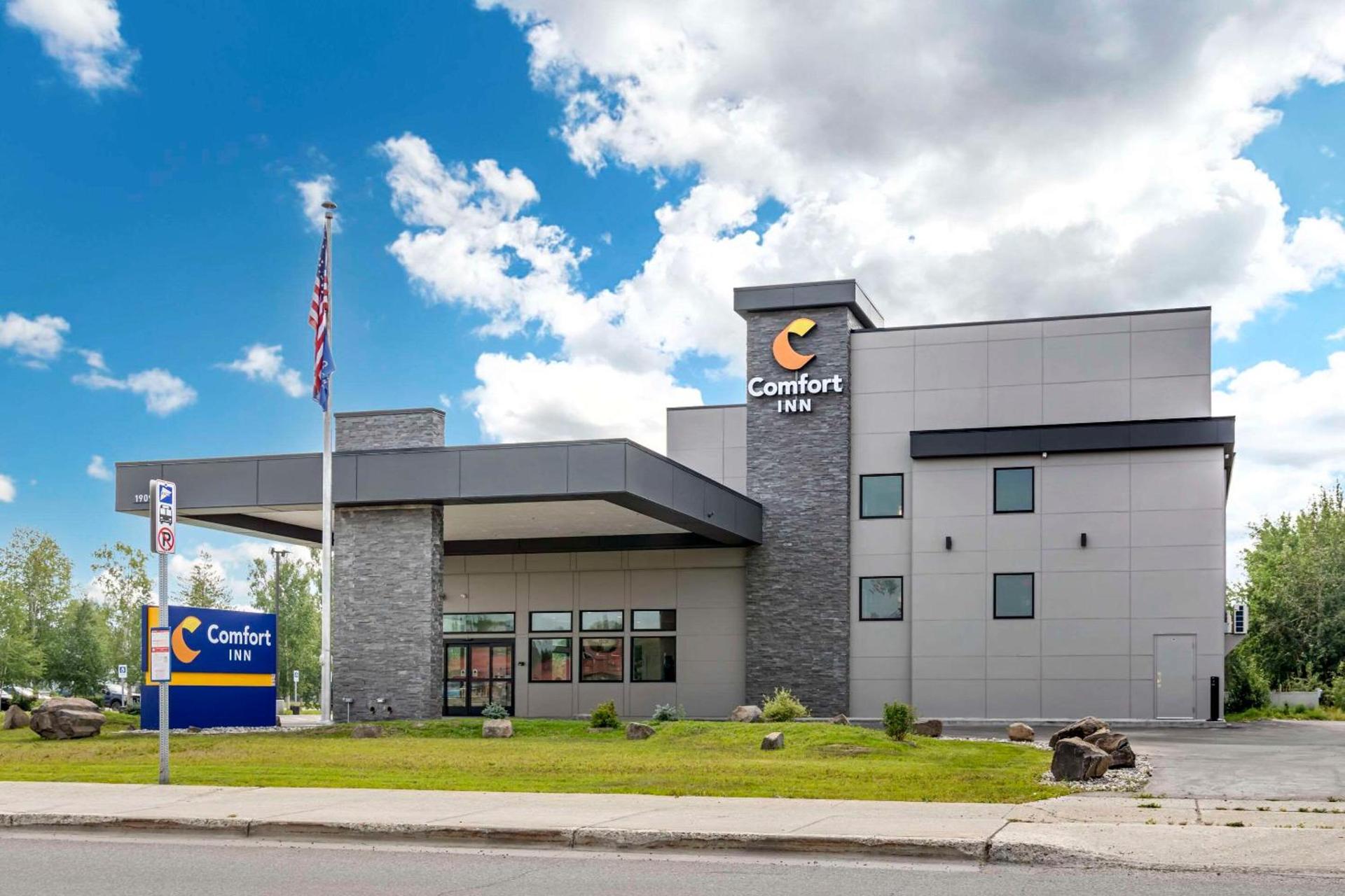 Comfort Inn Fairbanks photo 1