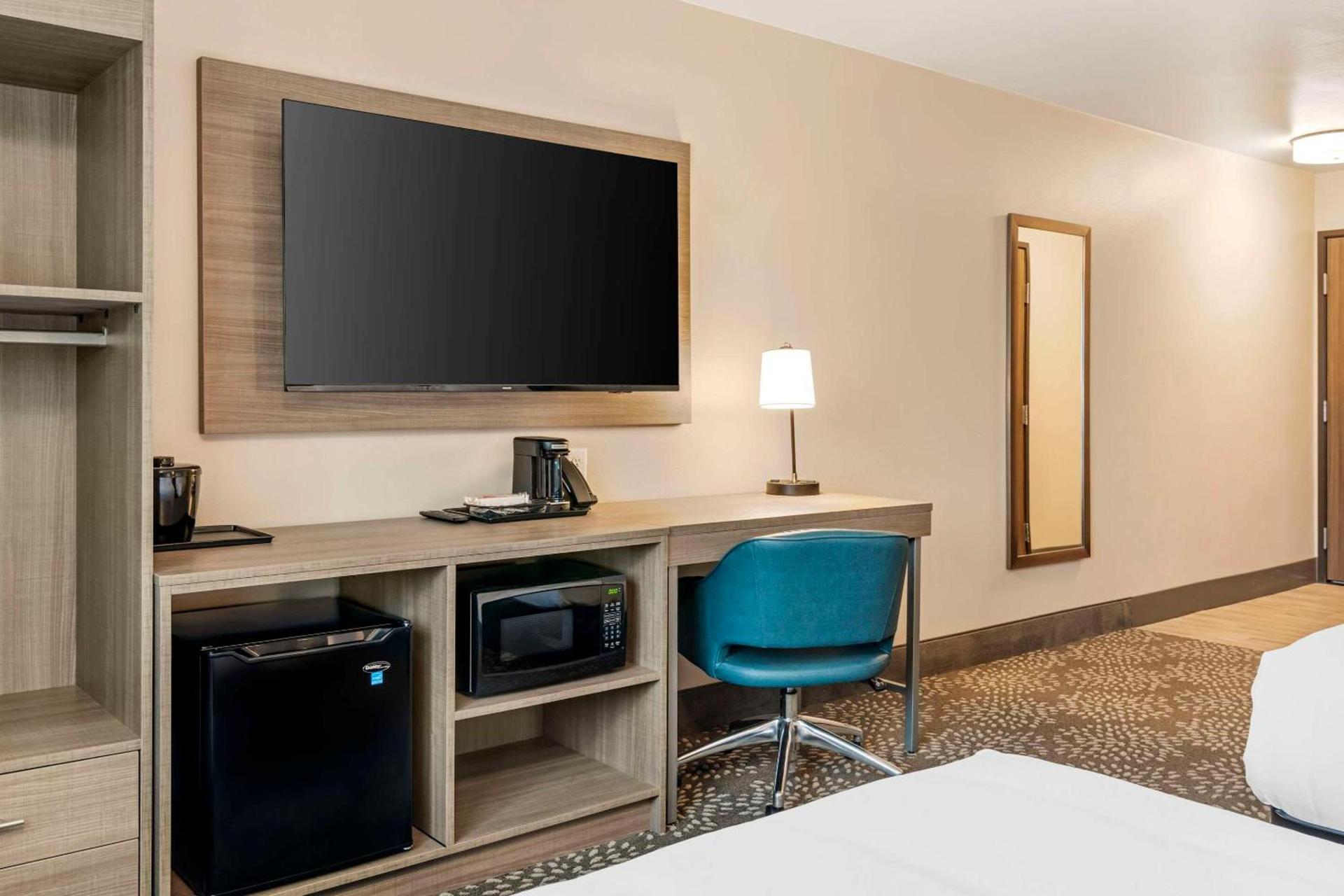 Comfort Inn Fairbanks photo 5