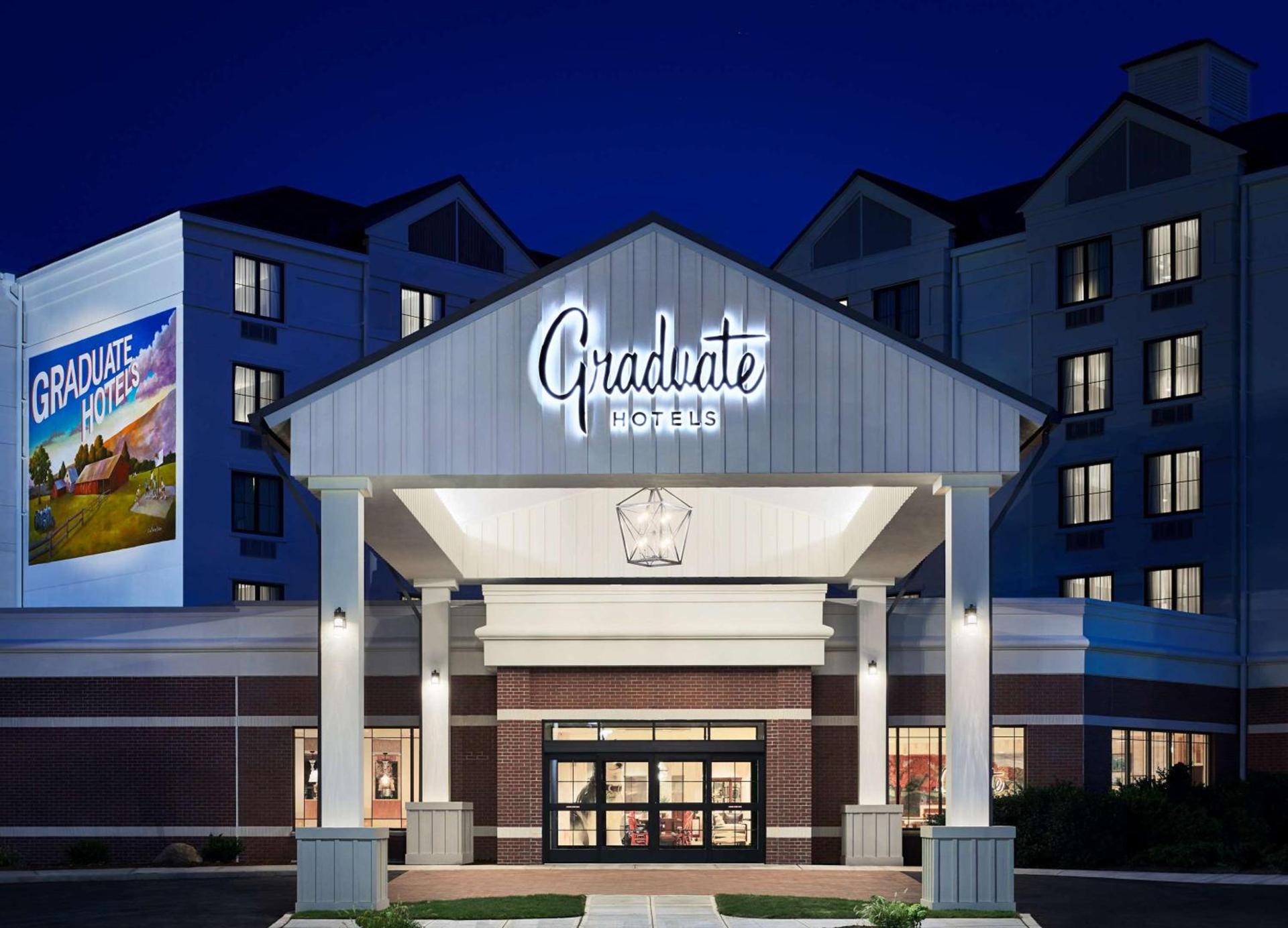 Graduate by Hilton Storrs photo 3
