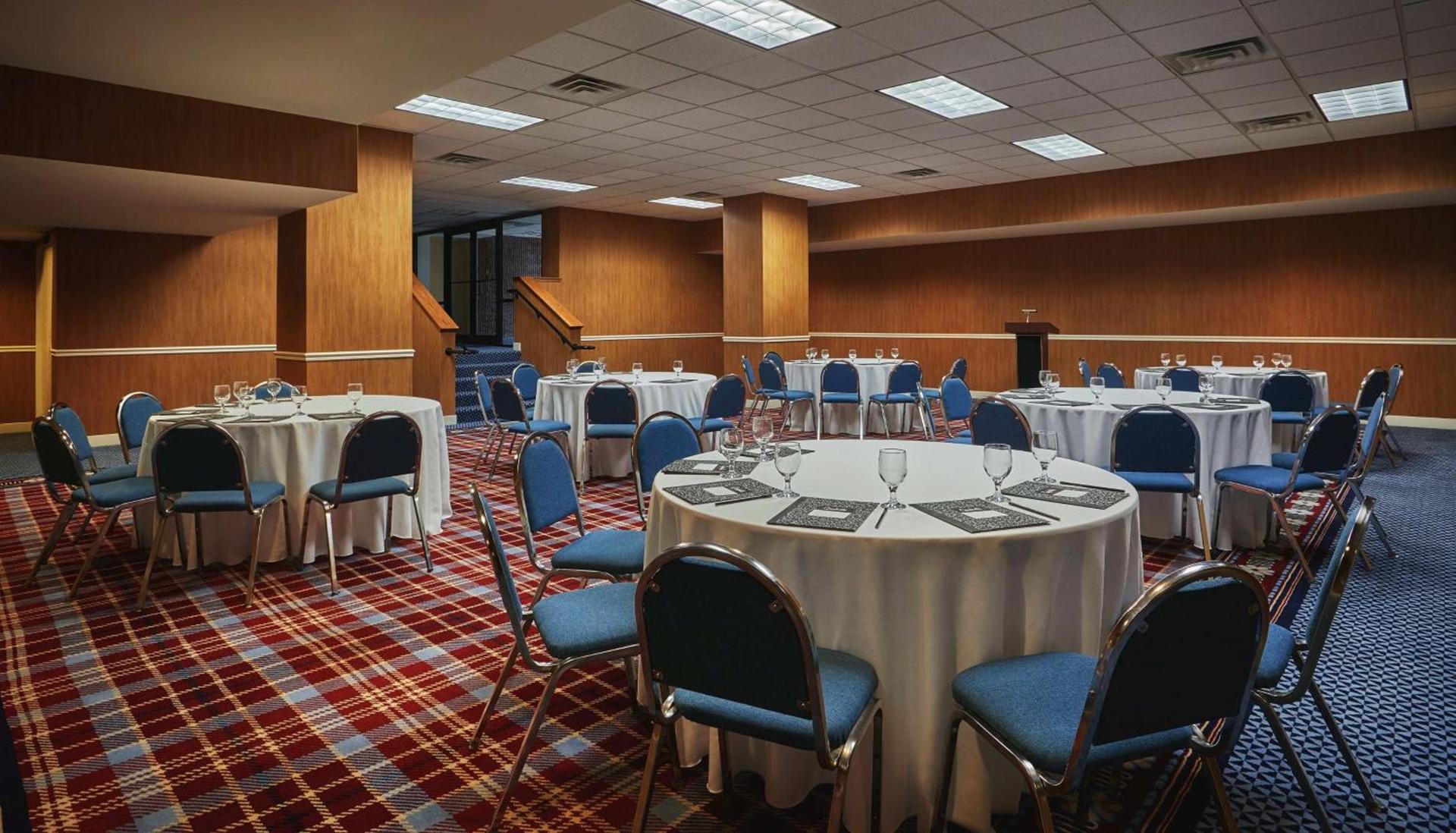 Graduate by Hilton Lincoln photo 62