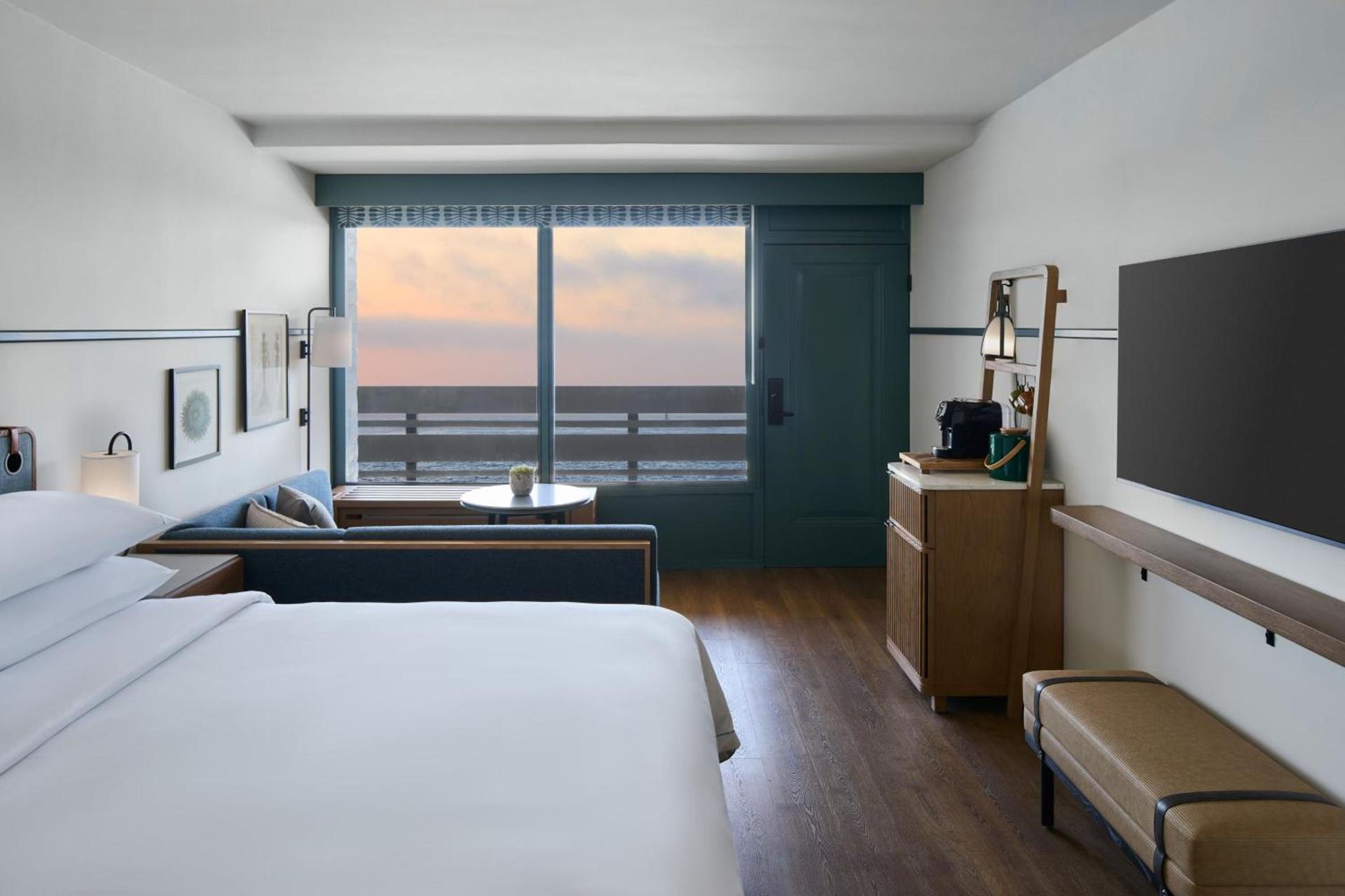 Monterey Beach Hotel, a Tribute Portfolio Hotel photo 12