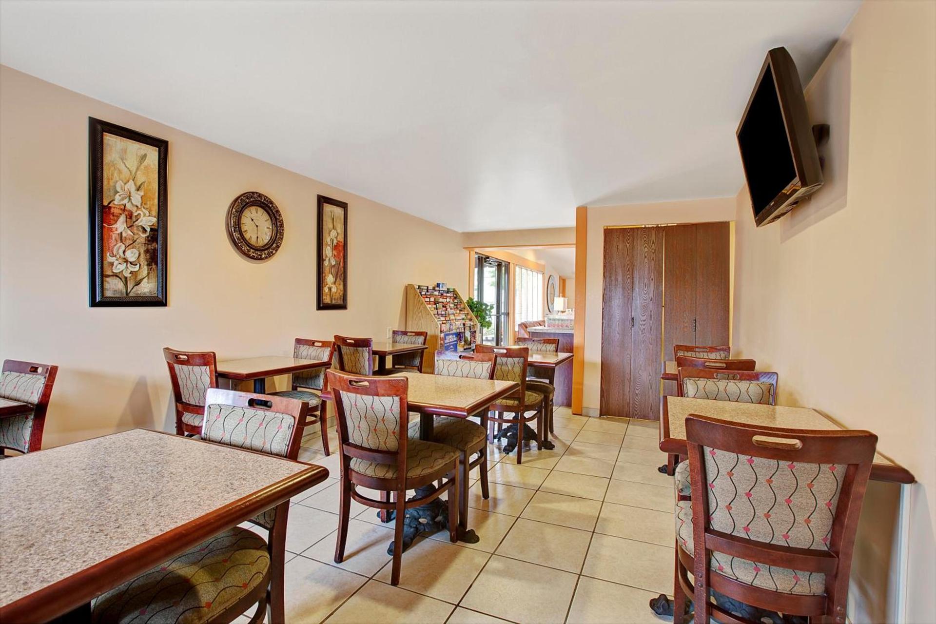 Knights Inn Greensburg photo 8
