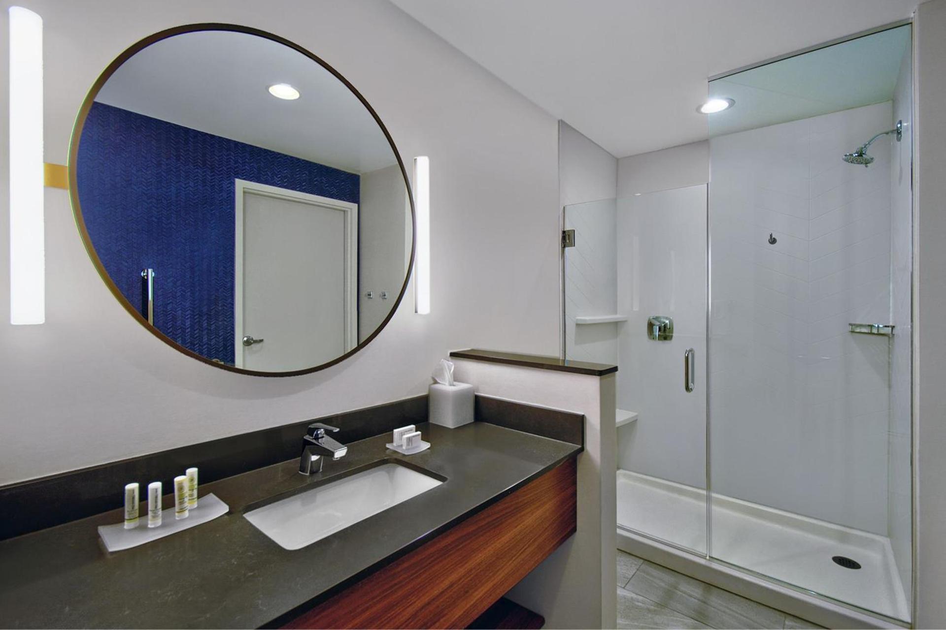 Fairfield by Marriott Inn & Suites Orlando at FLAMINGO CROSSINGS® Town Center photo 19