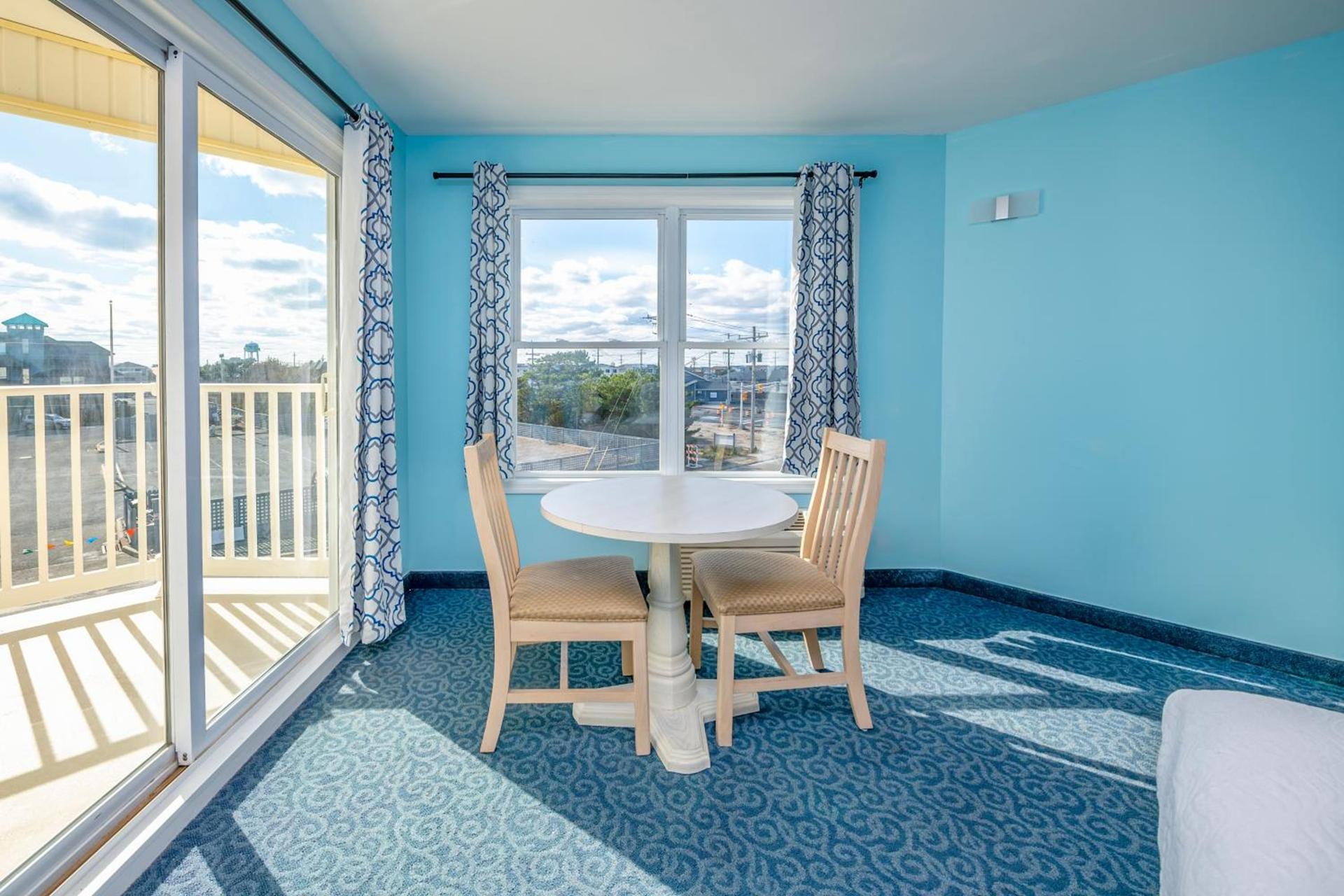 Drifting Sands Oceanfront Hotel photo 39