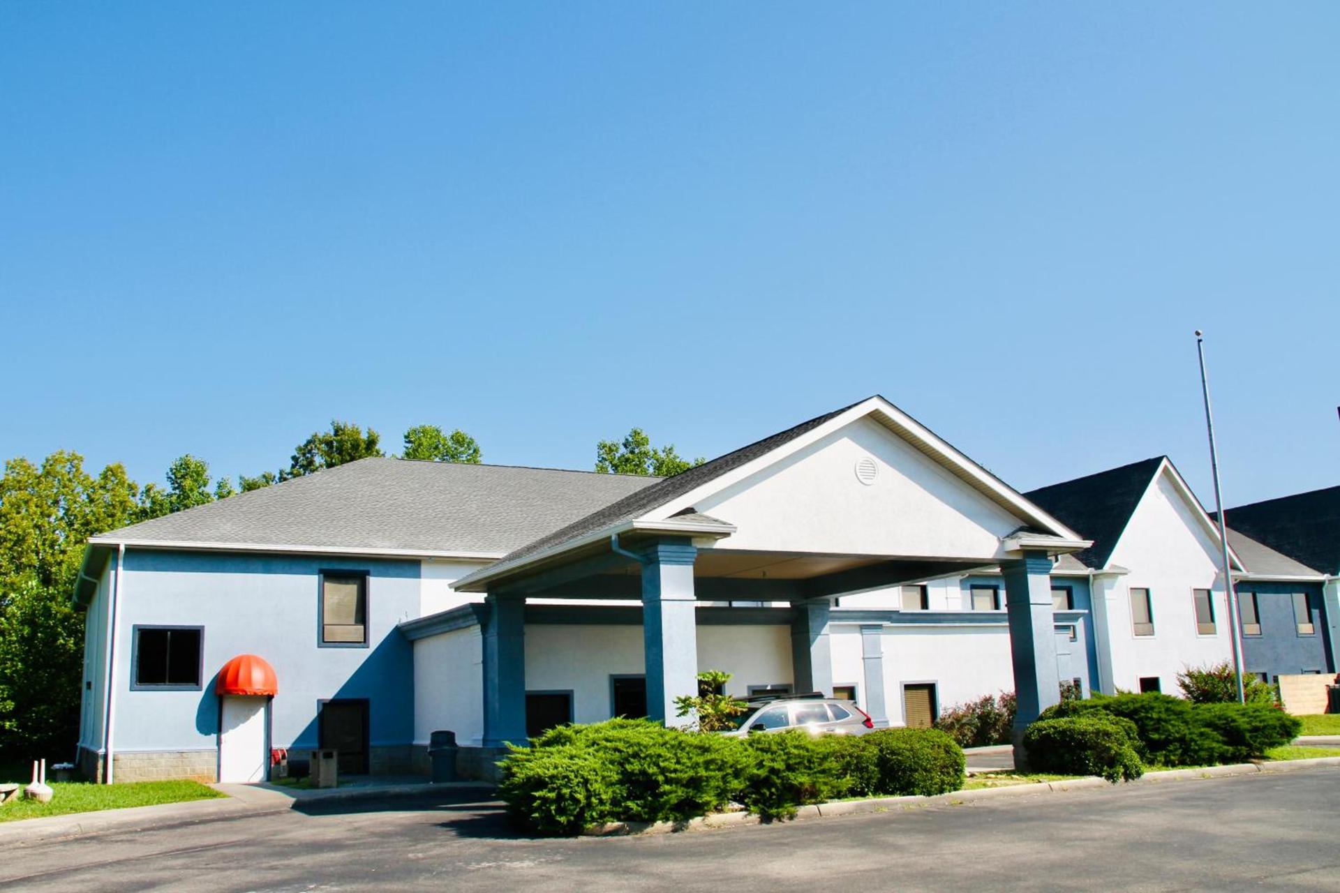 Grand Vista Hotel & Suites photo 1